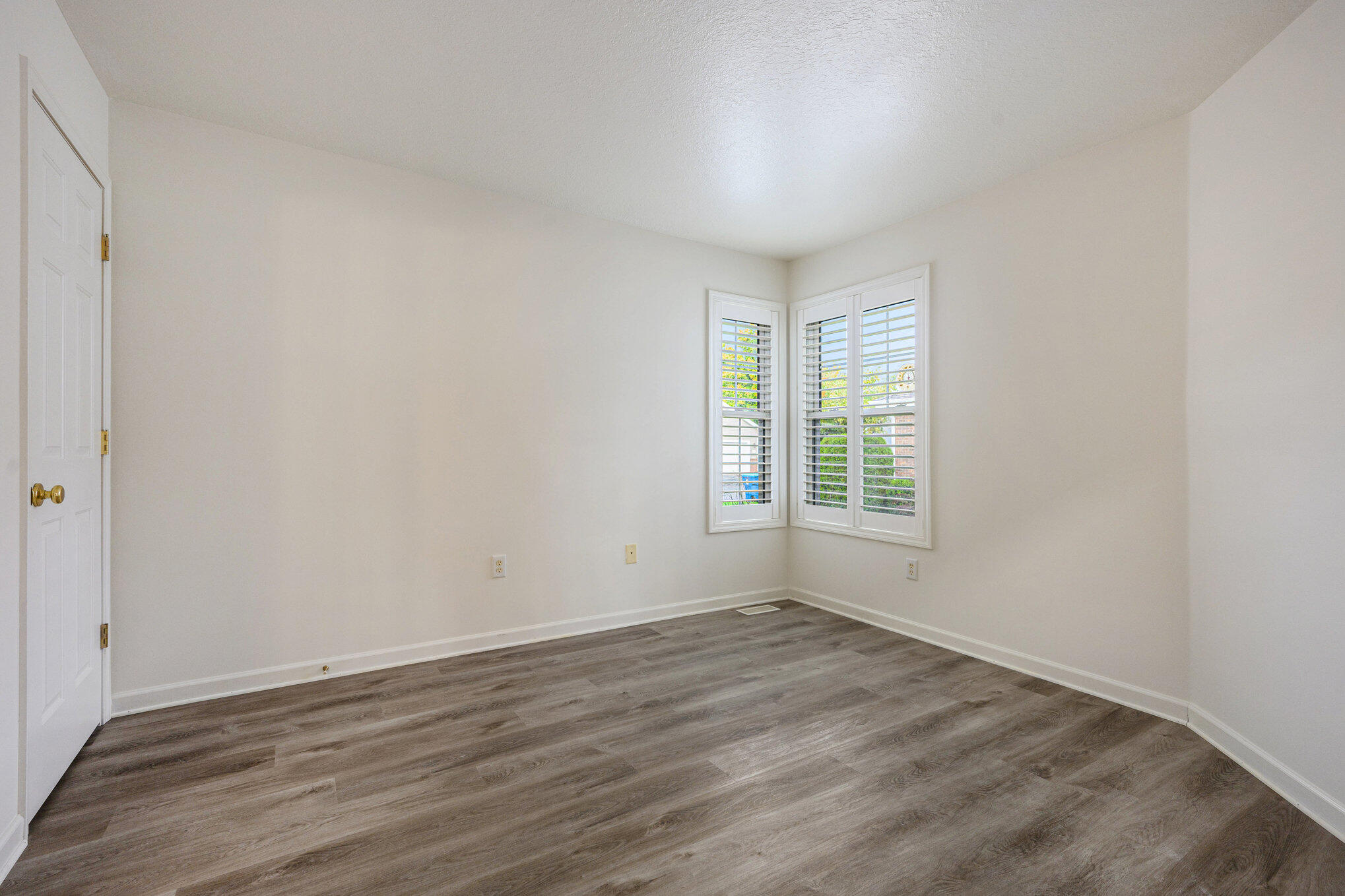 1378 S Village Circle