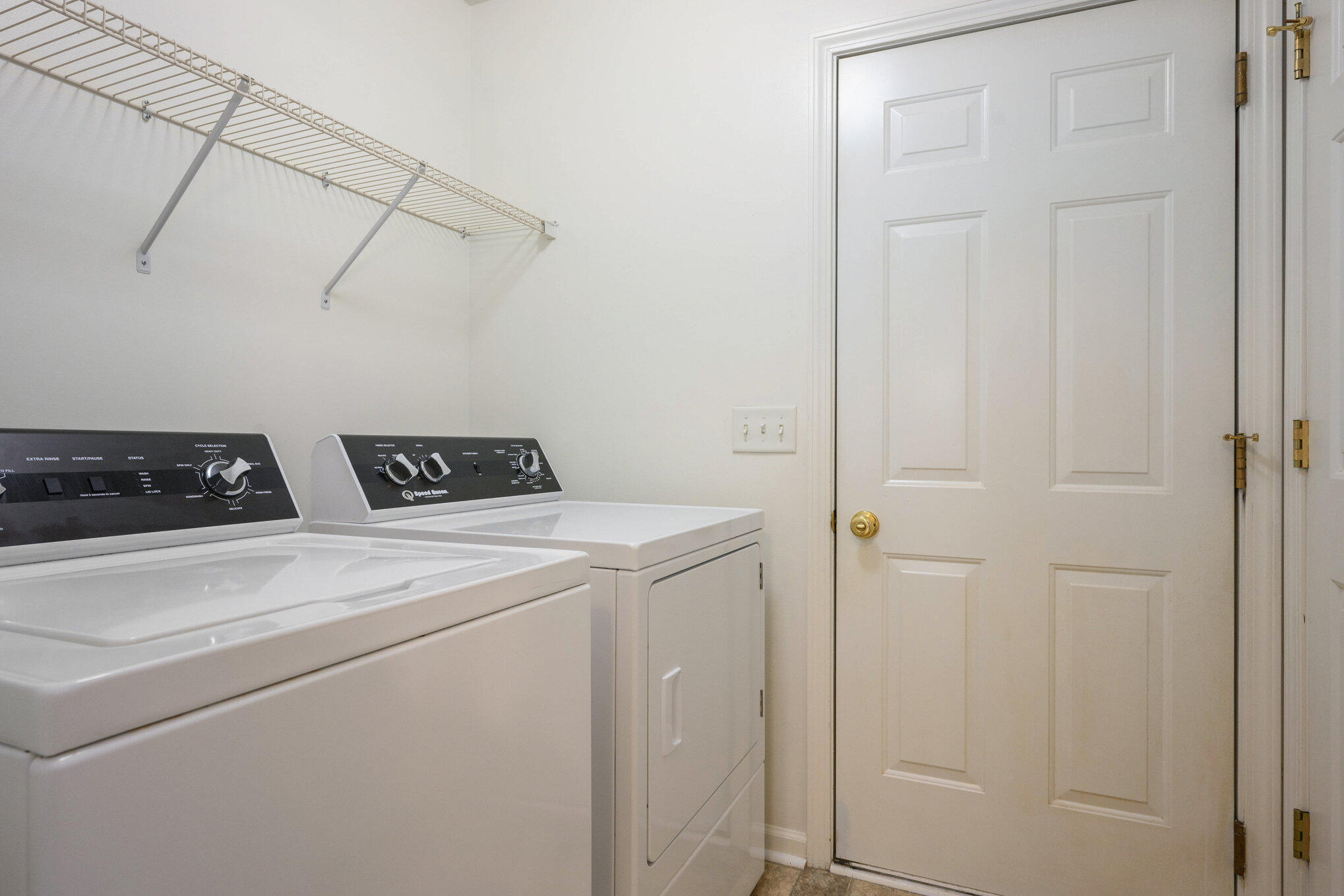 1378 S Village Circle