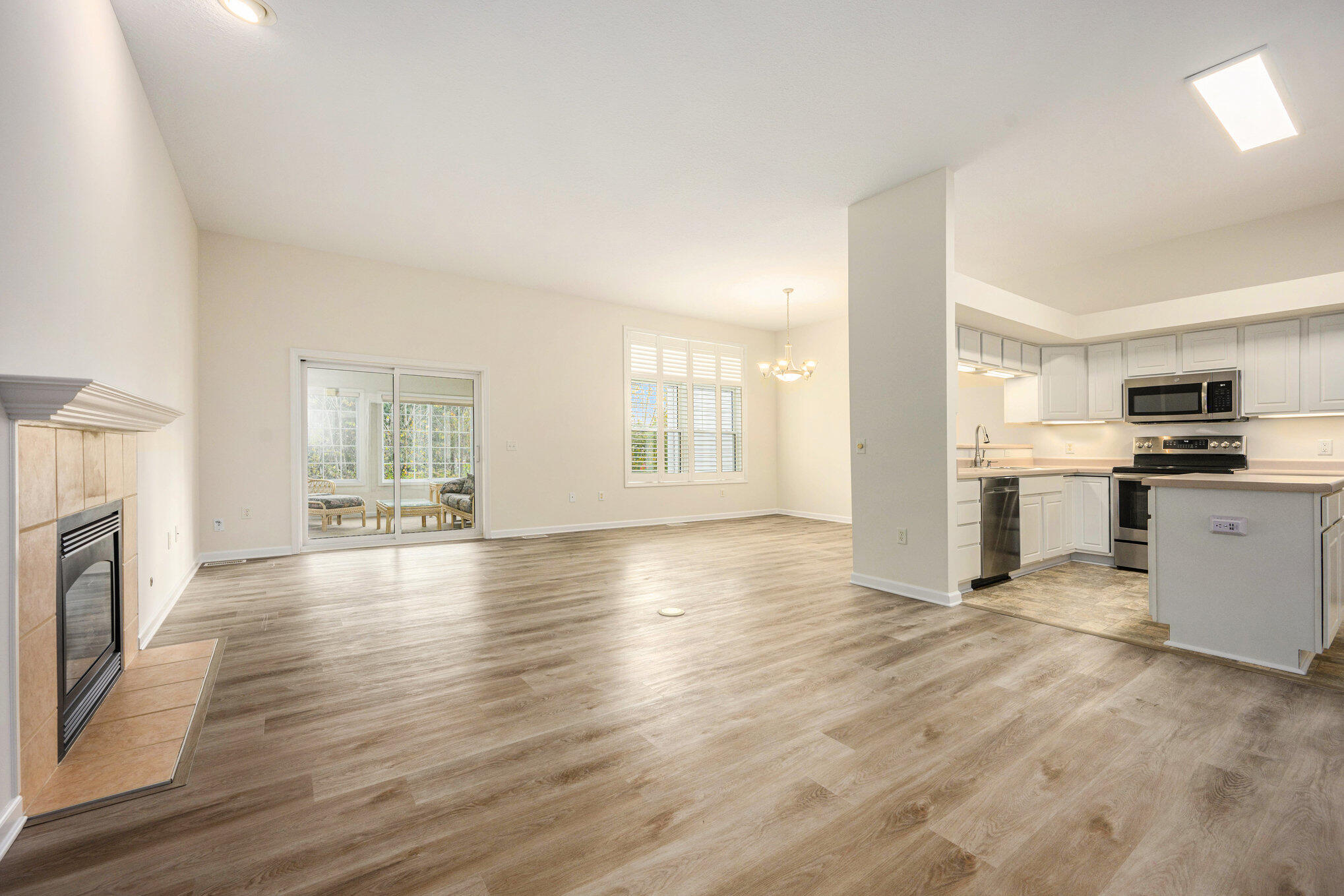 1378 S Village Circle