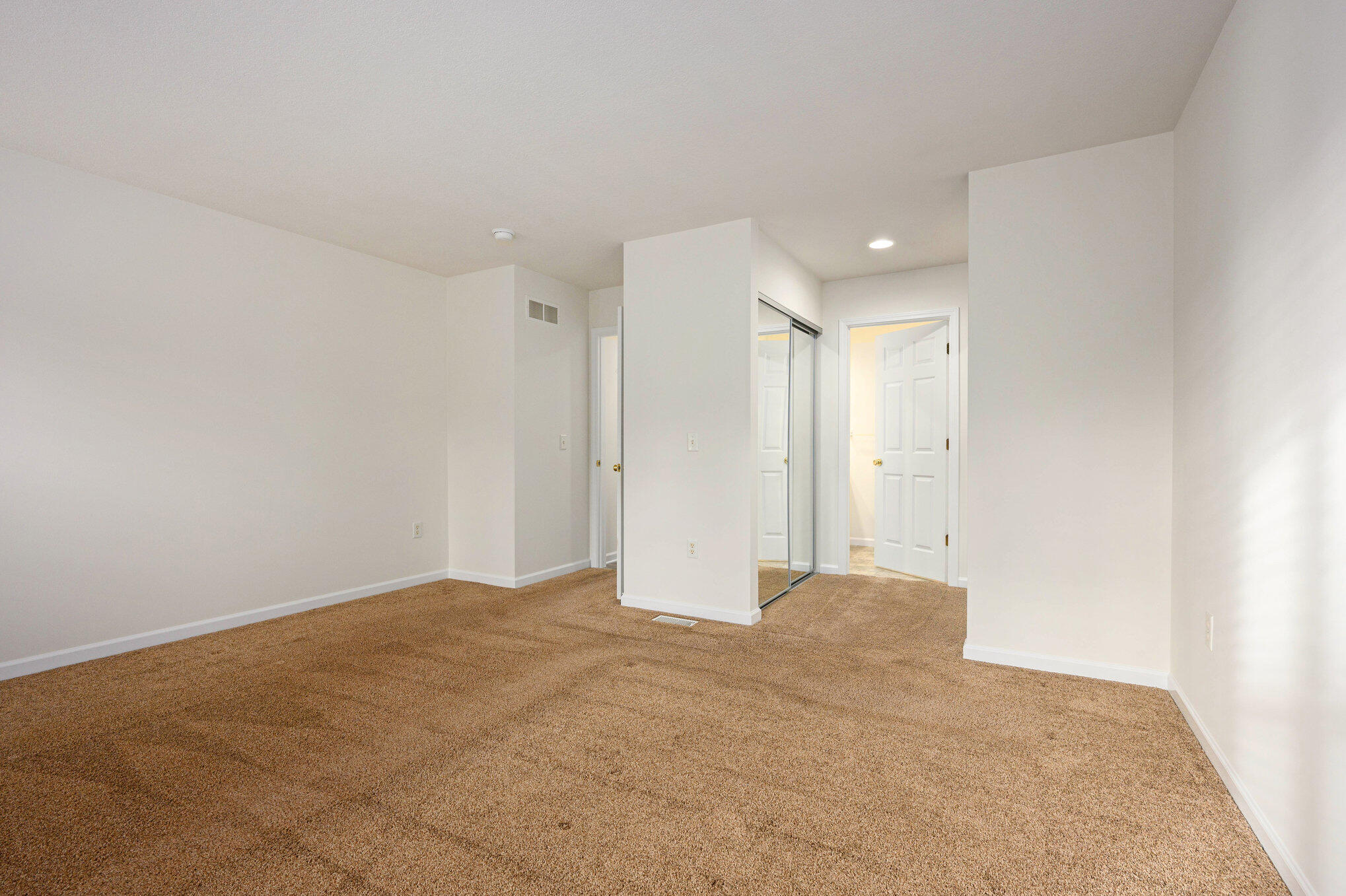 1378 S Village Circle