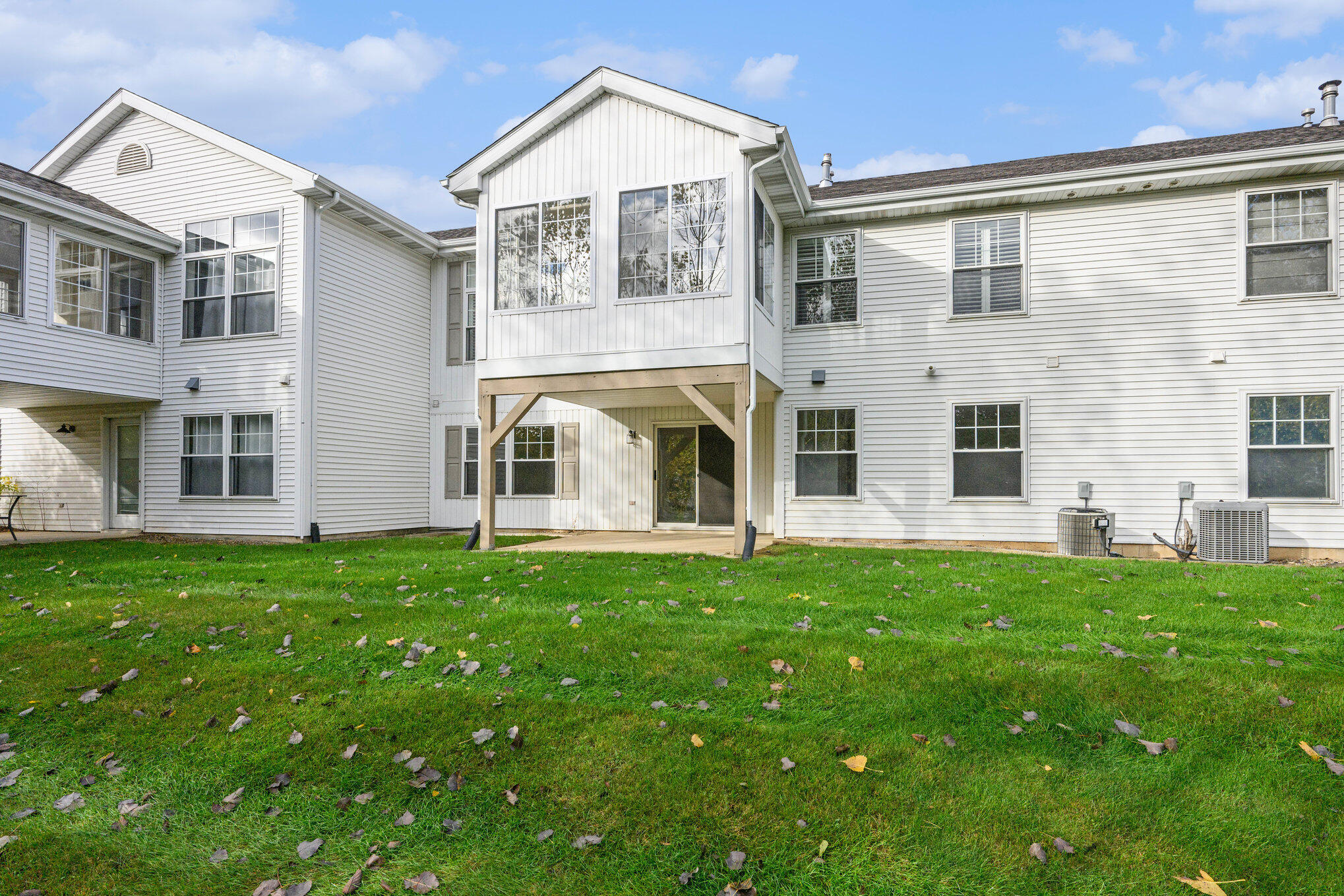 1378 S Village Circle