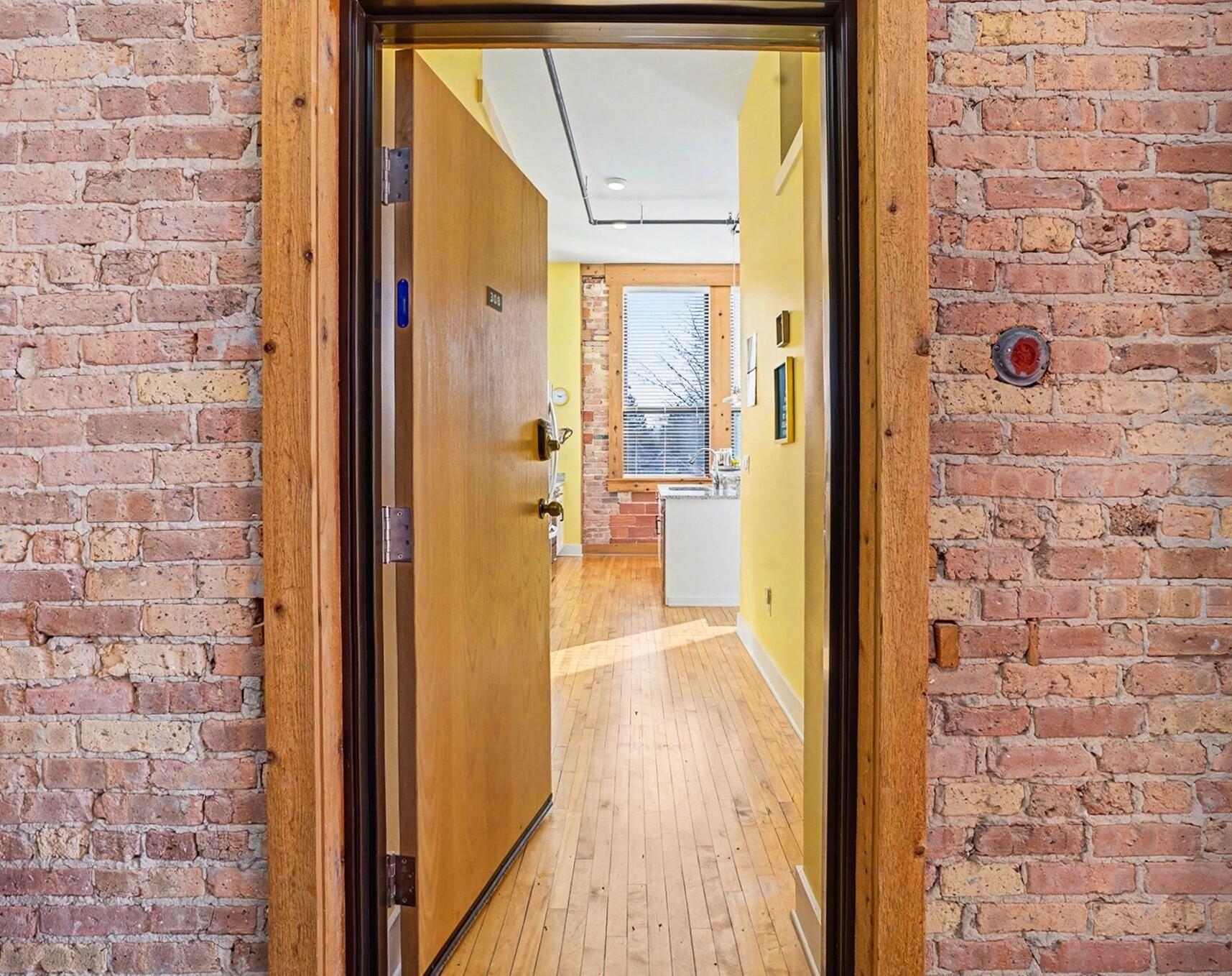 460 Broadway Street 308