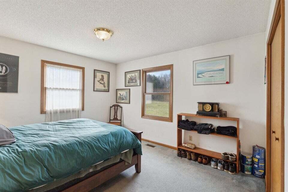 10611 W Main Street 10613