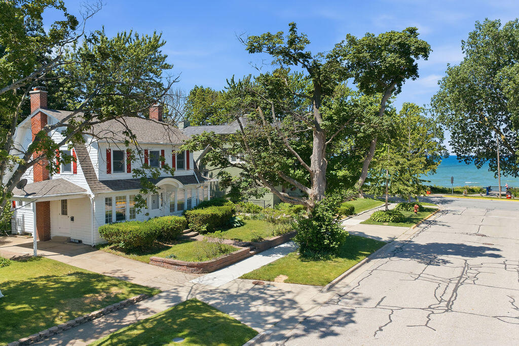78 Van Buren Street