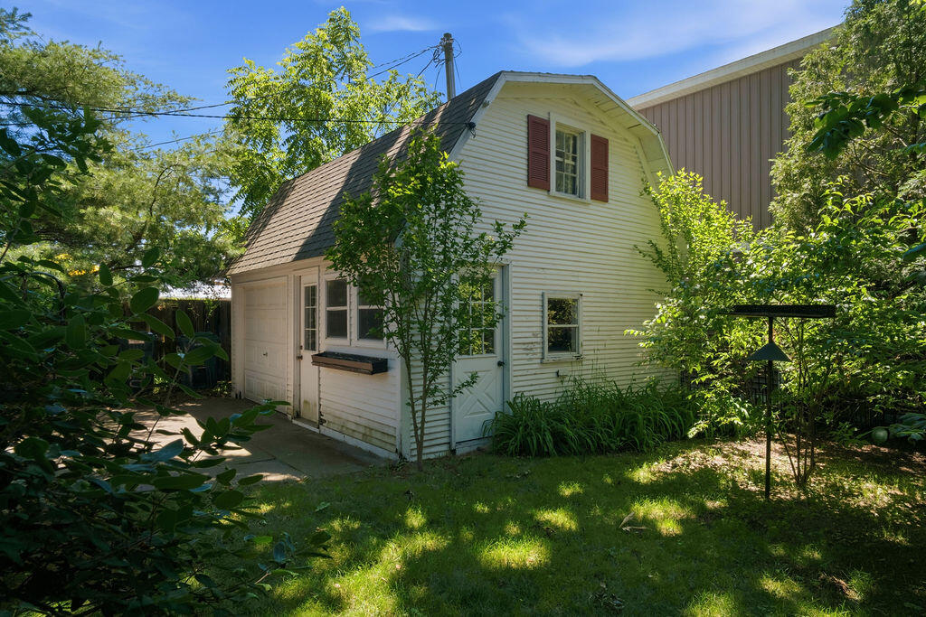 78 Van Buren Street