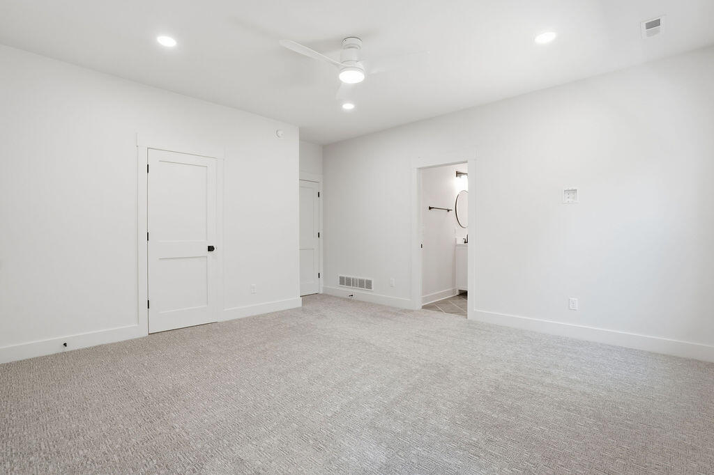 453 Sunset Parkway