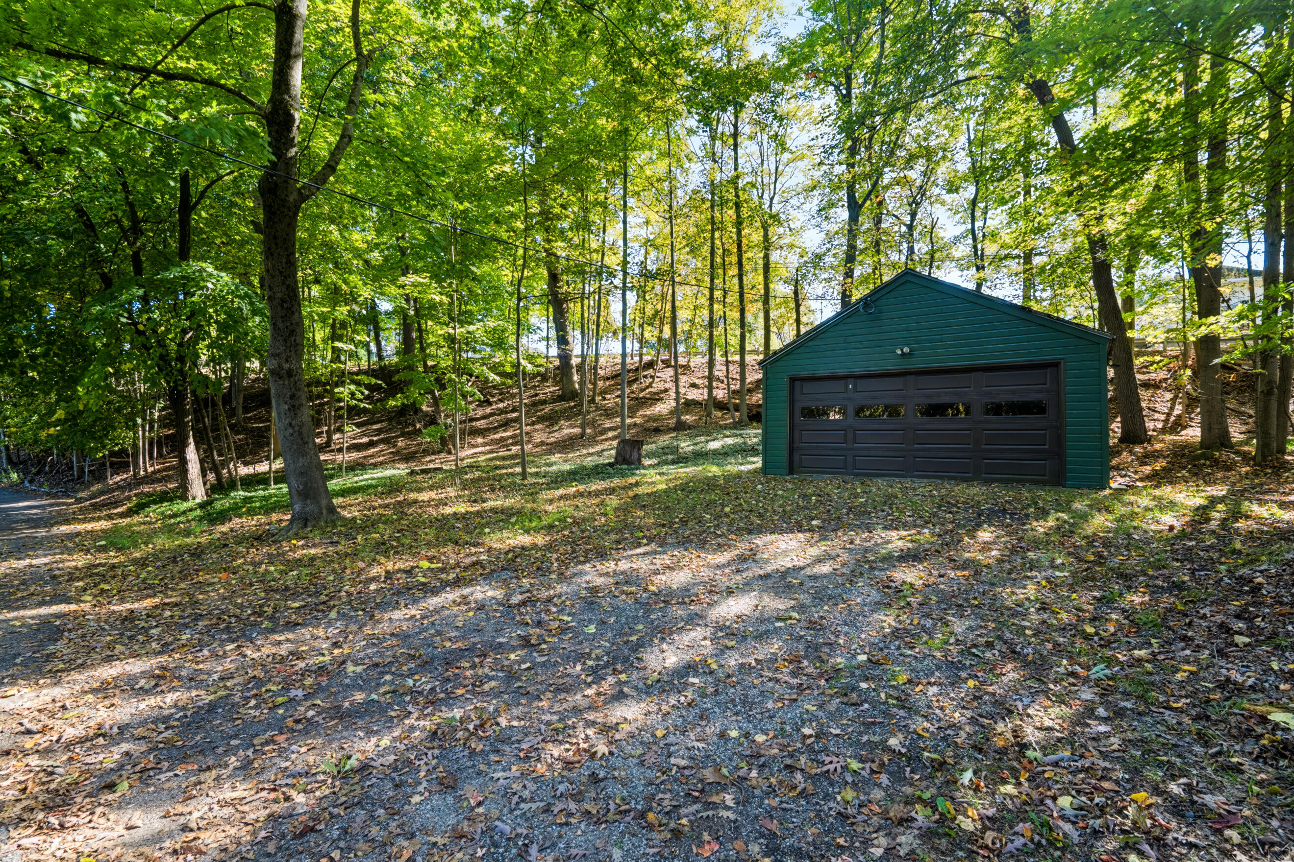 2400 Crest Drive