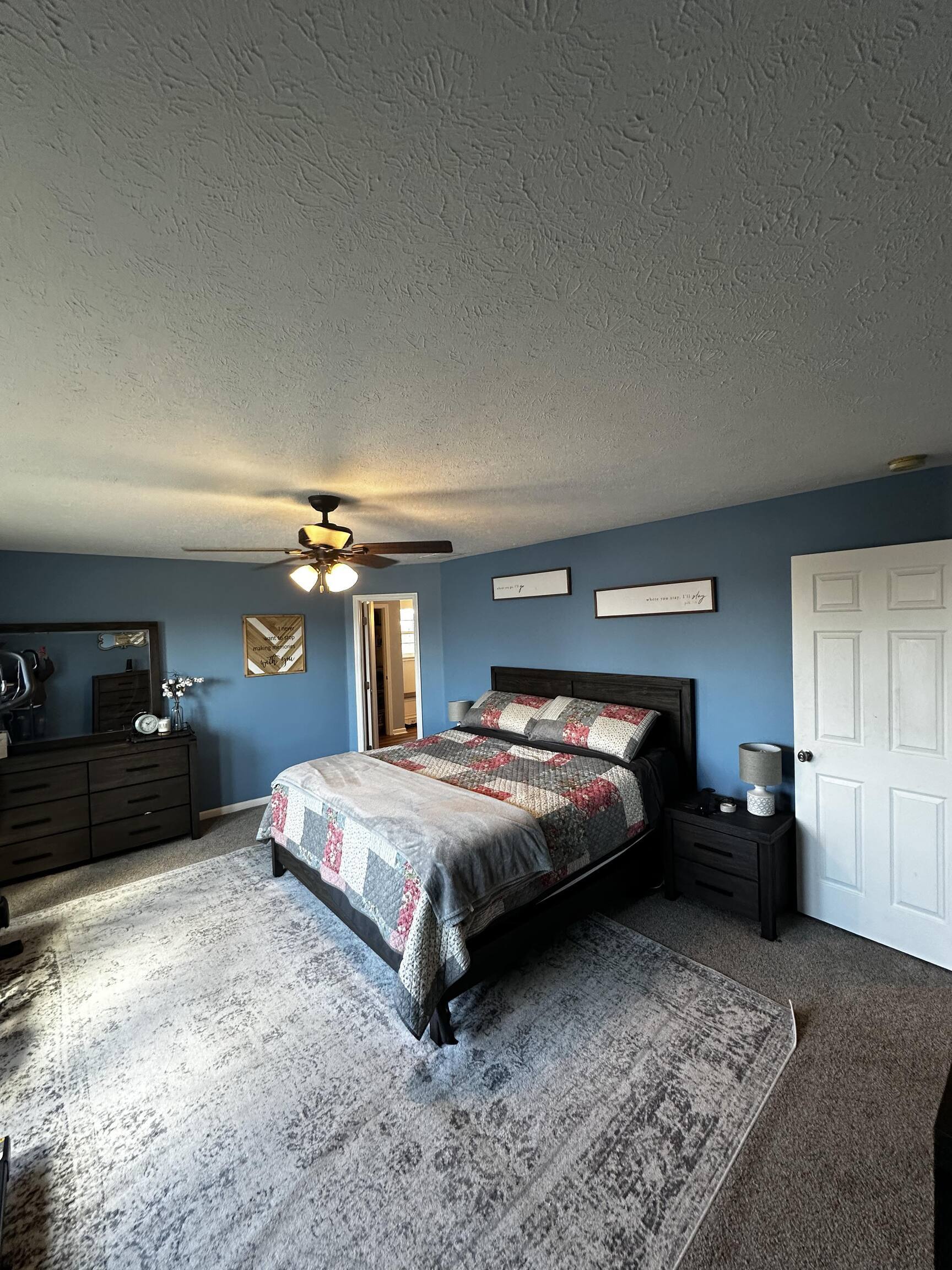 216 Oakview Drive
