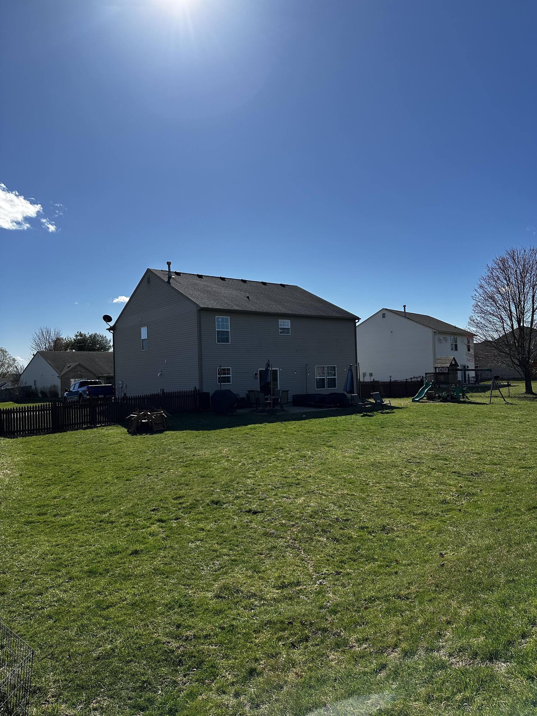 216 Oakview Drive