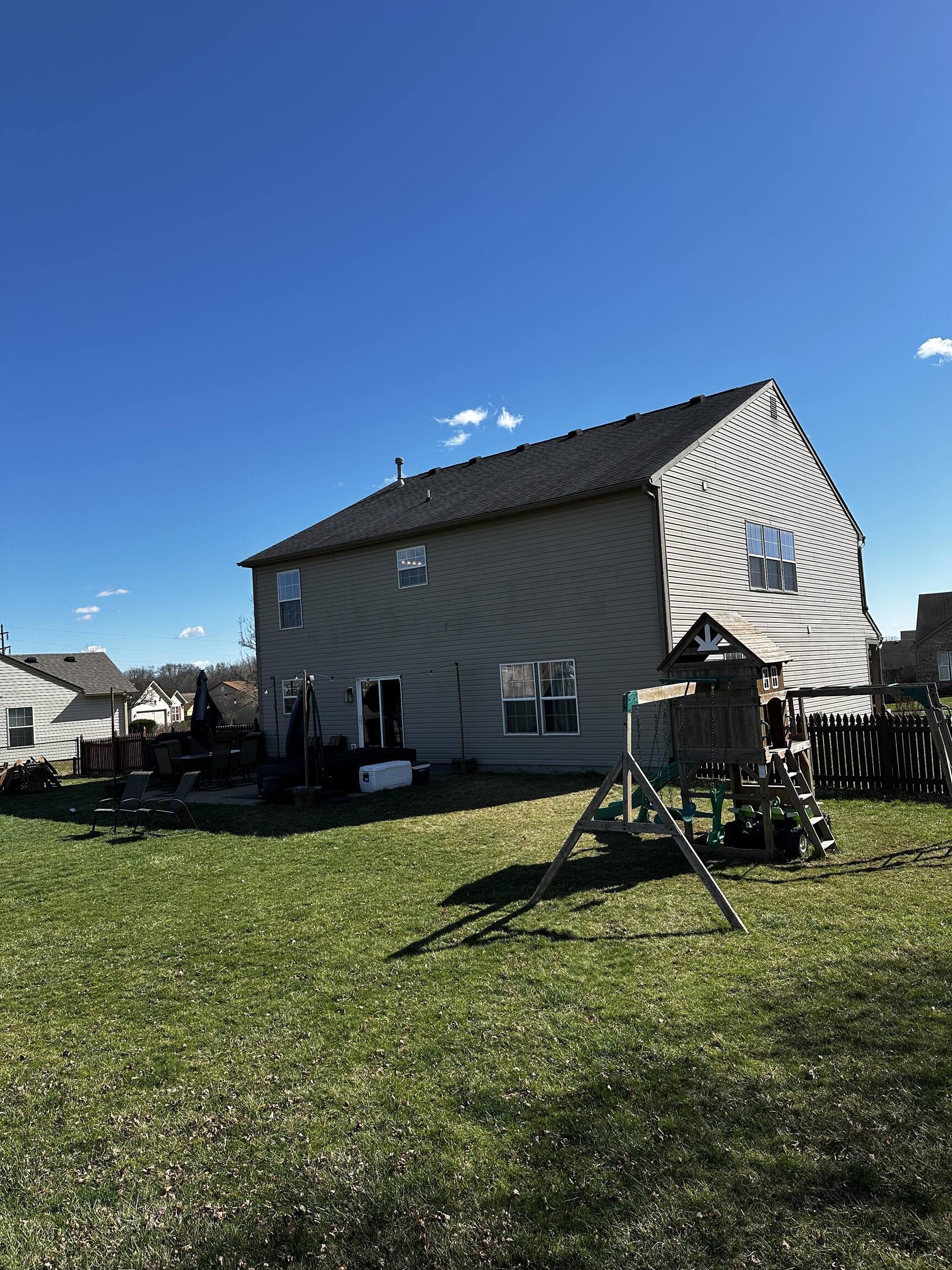 216 Oakview Drive