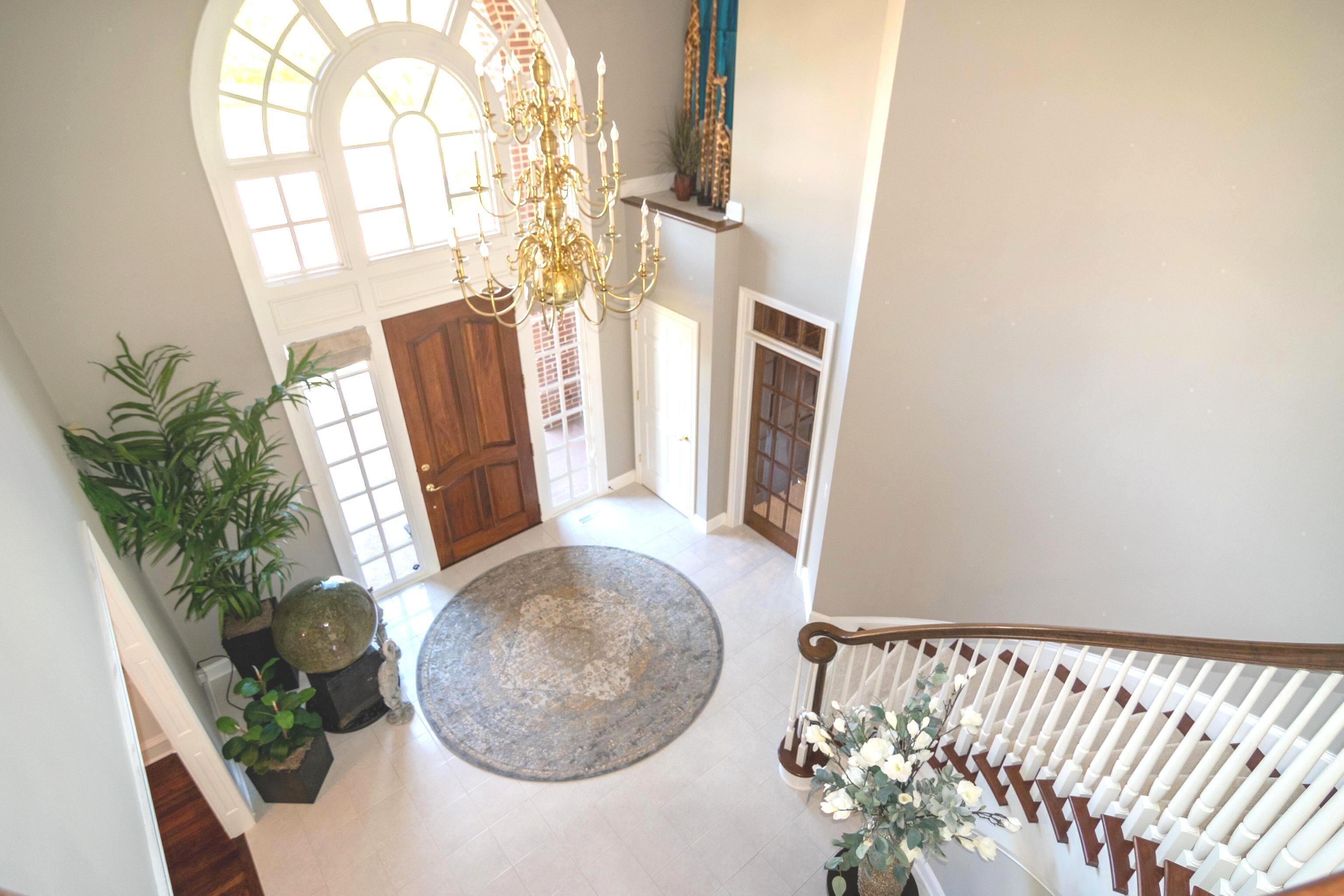1306 Alfred Circle