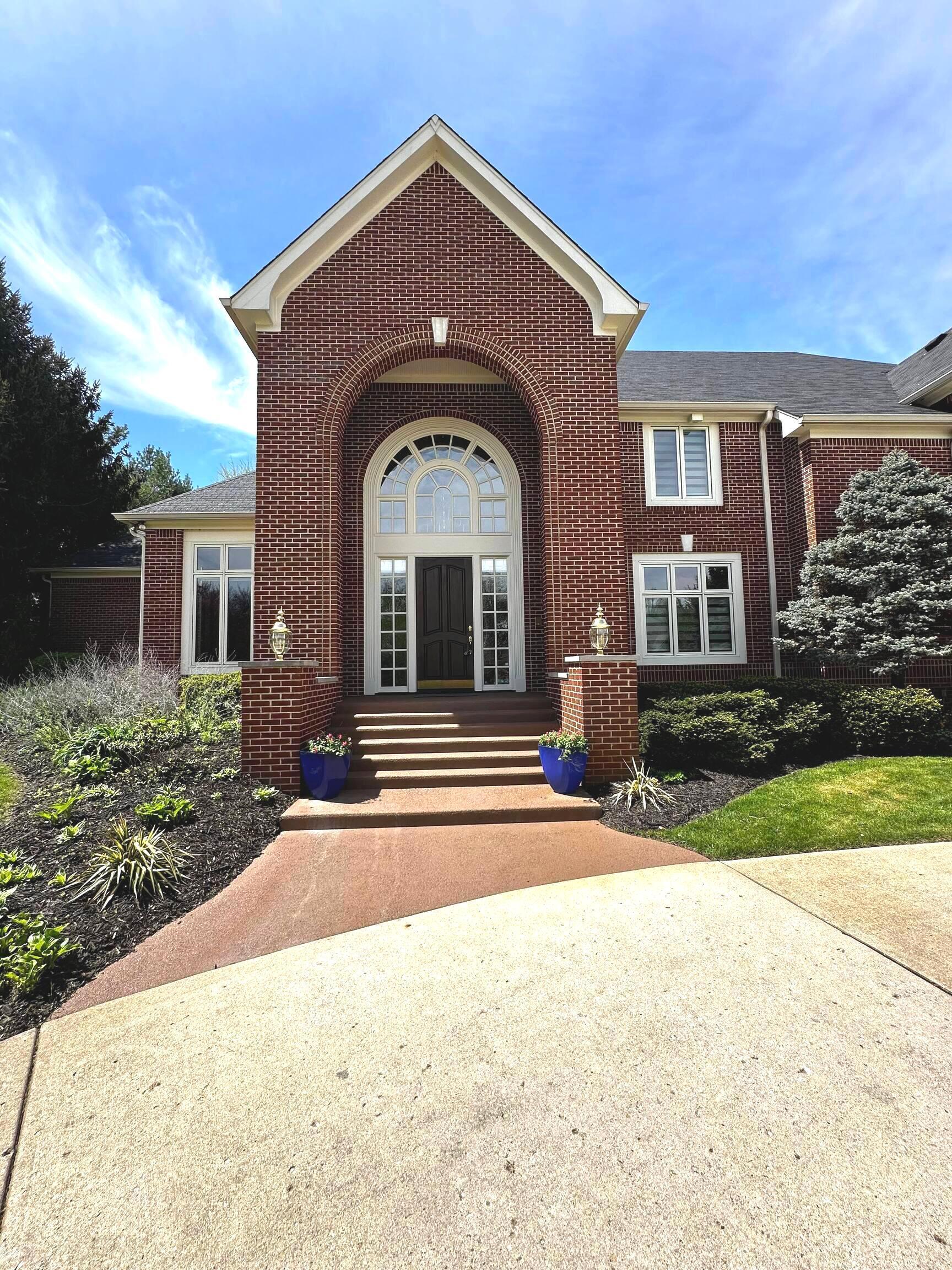 1306 Alfred Circle