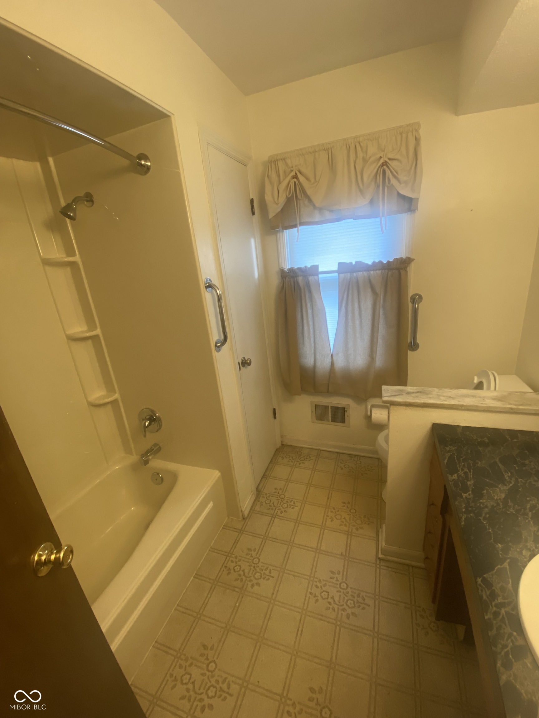 7240 Avalon Trail Drive
