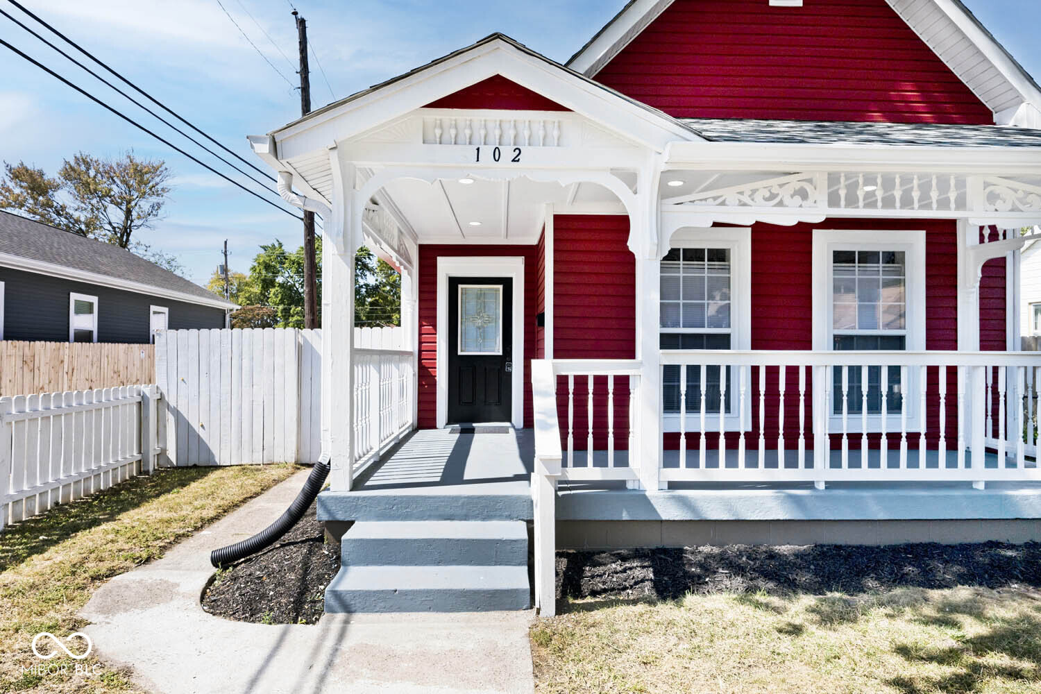 102 N Elder Avenue