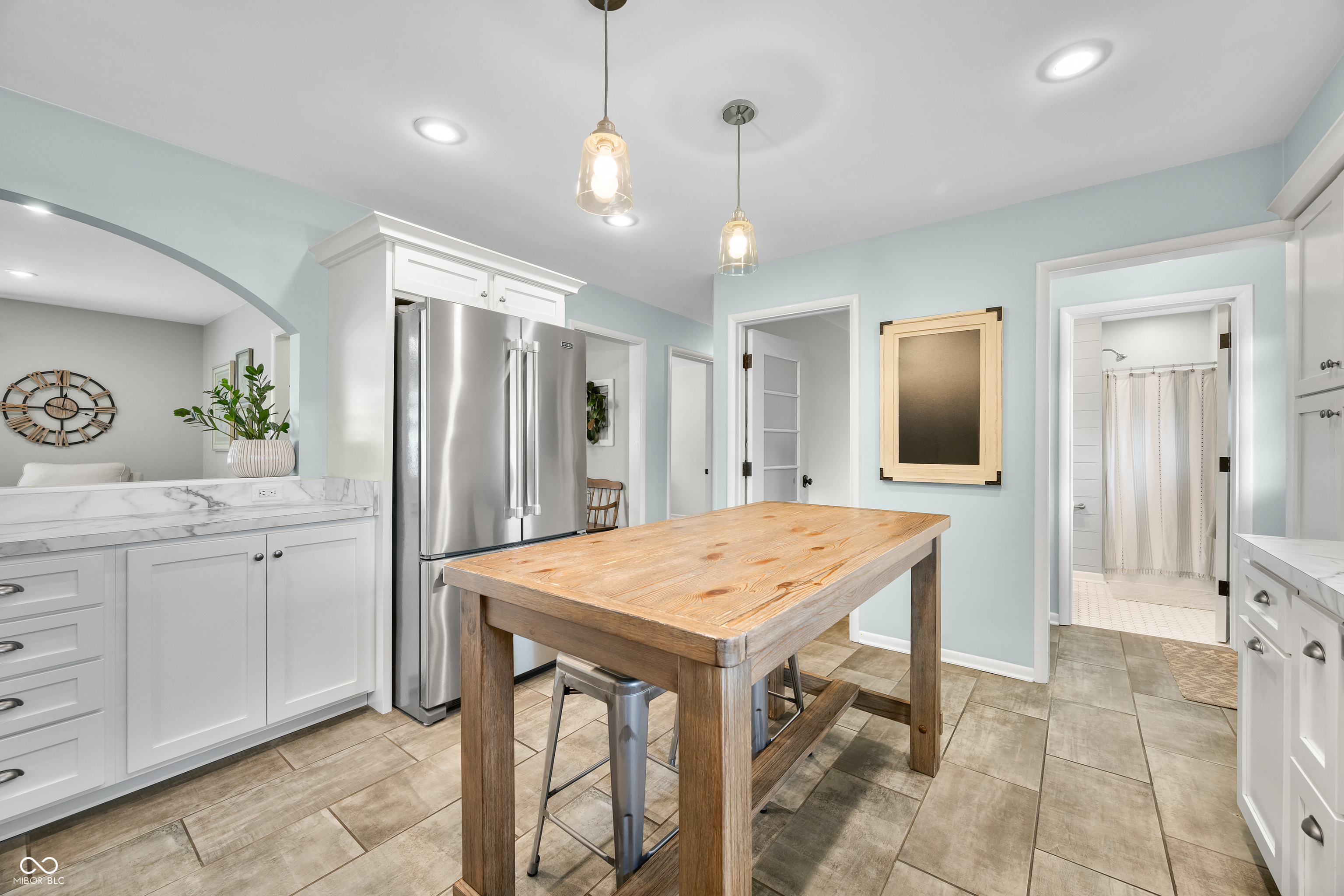 6250 Seminole Drive