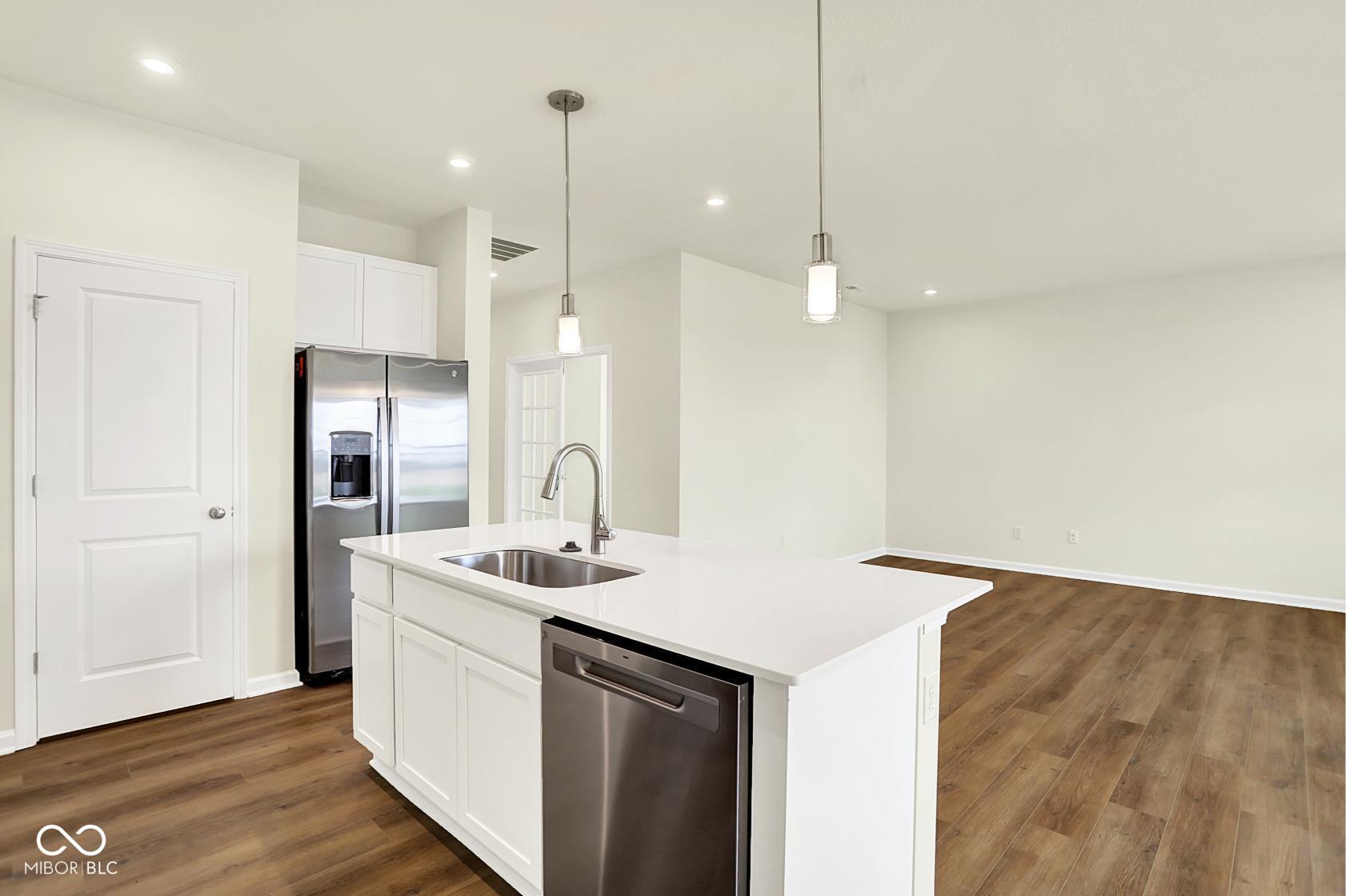 2041 Frost Line Lane
