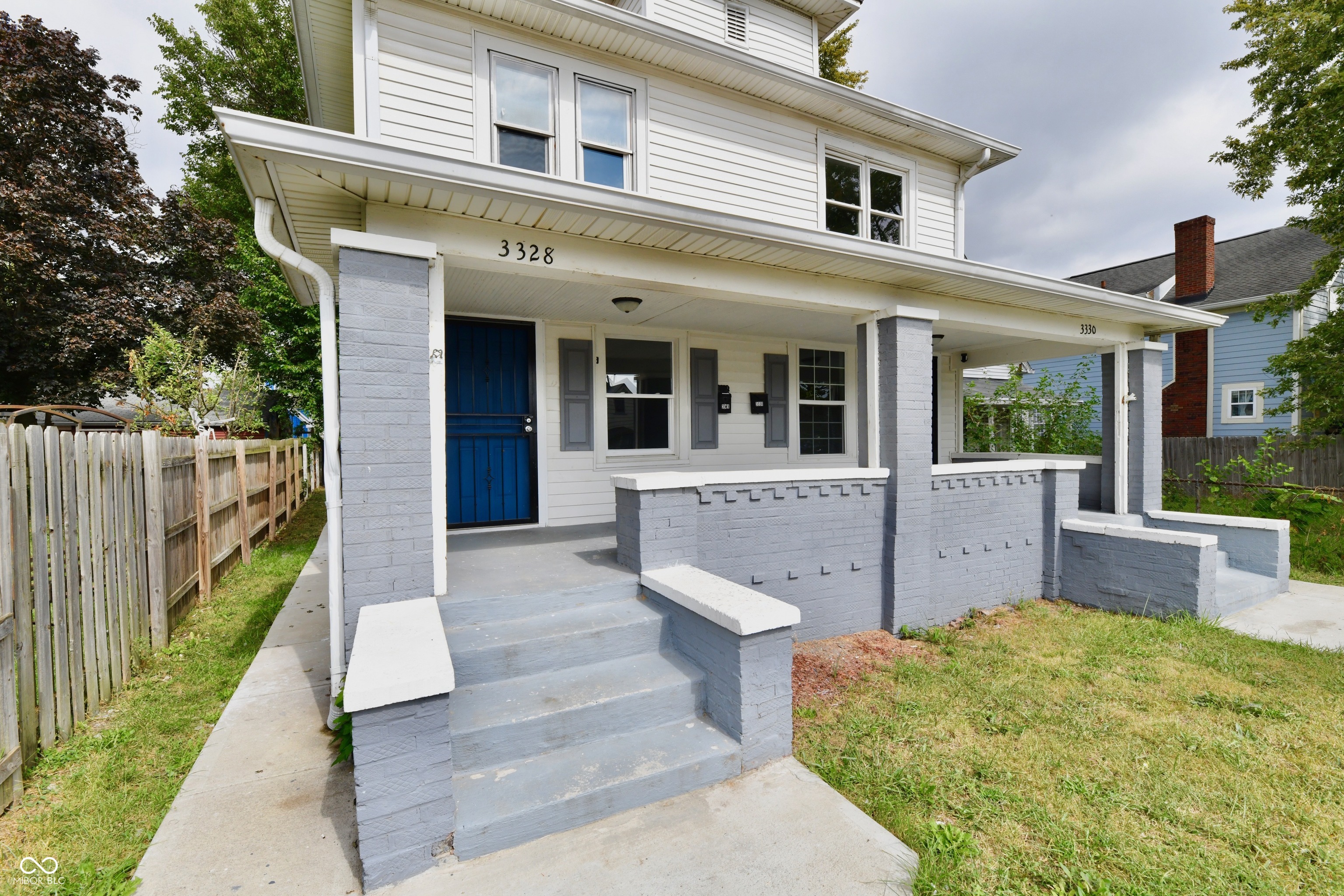 3328 E New York Street