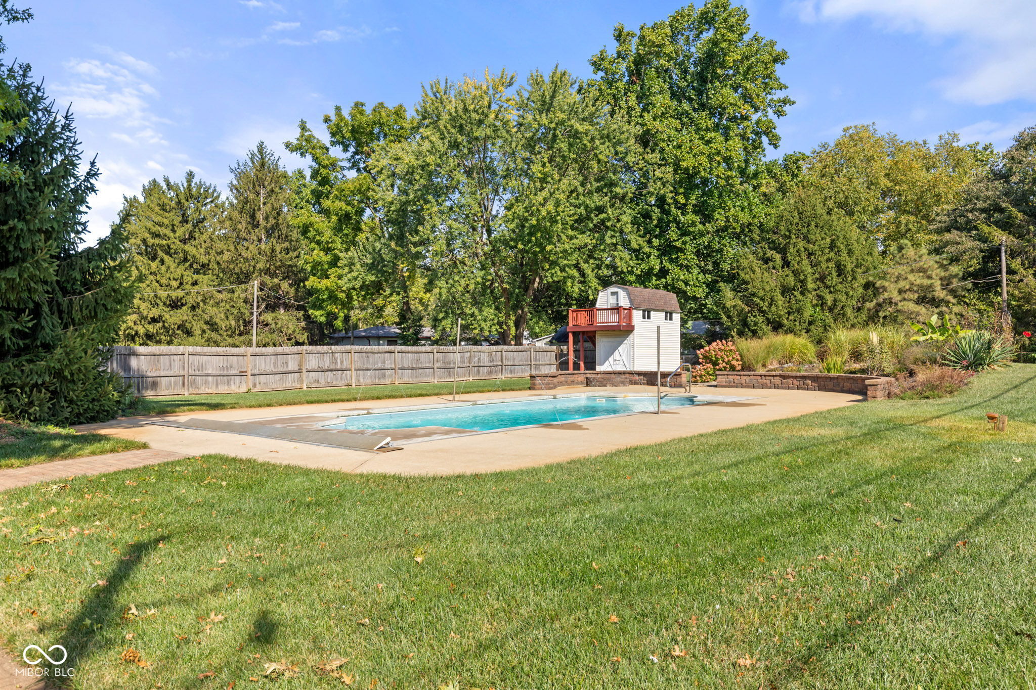 302 W Edgewood Avenue