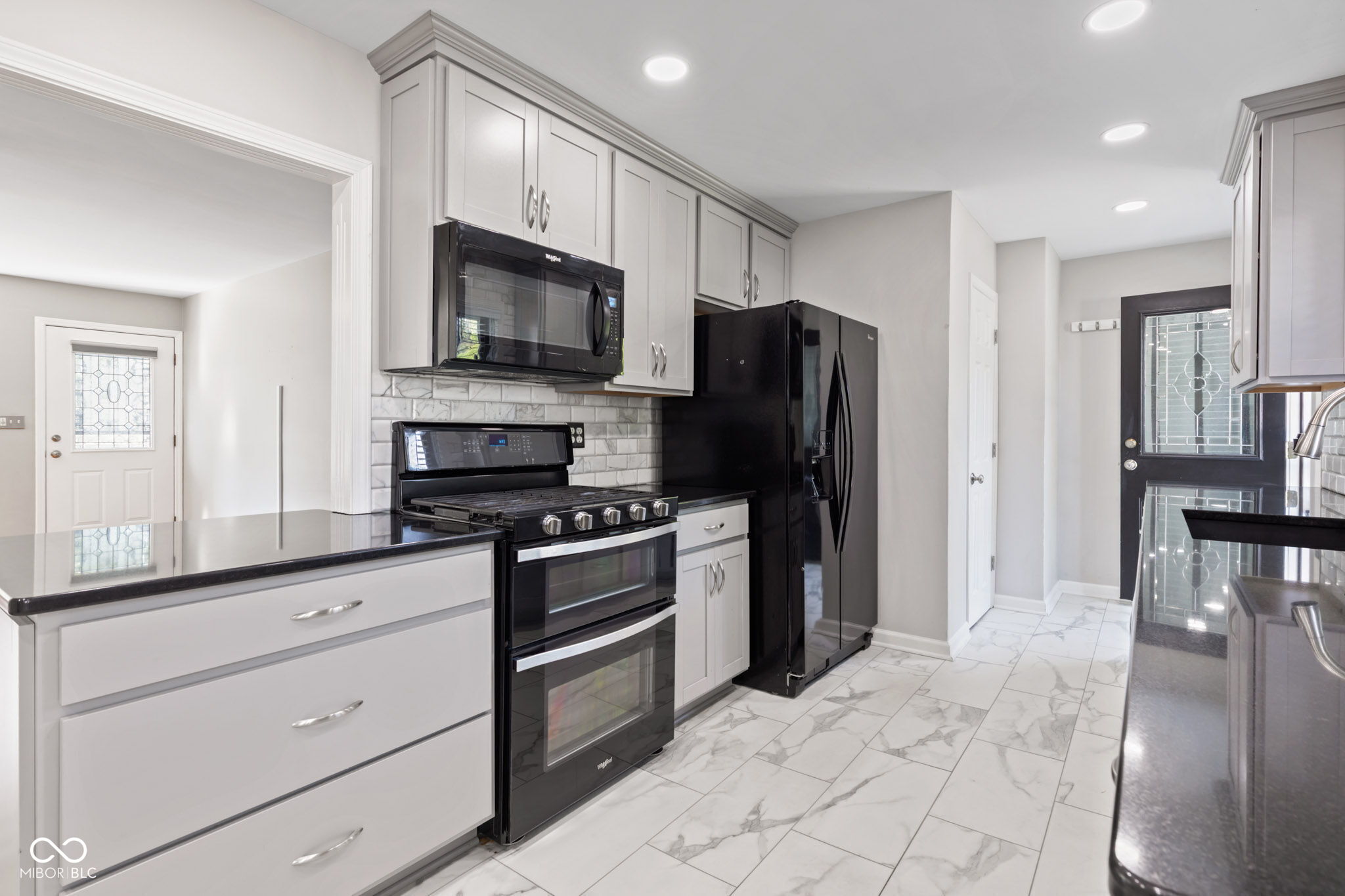 302 W Edgewood Avenue