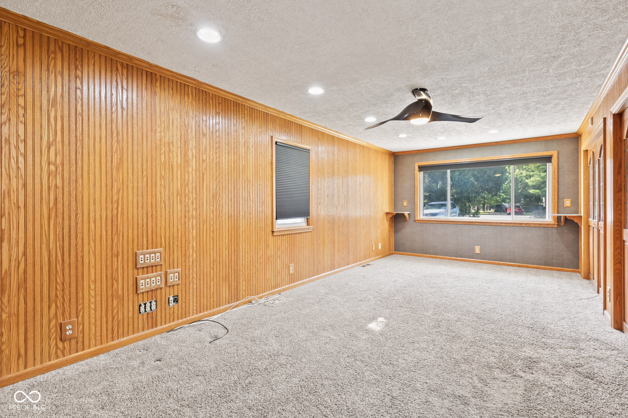 302 W Edgewood Avenue