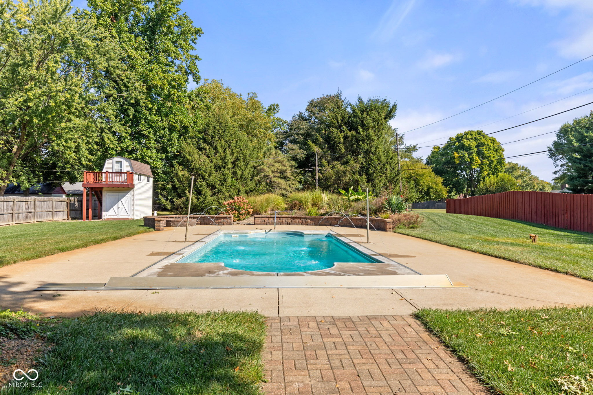 302 W Edgewood Avenue