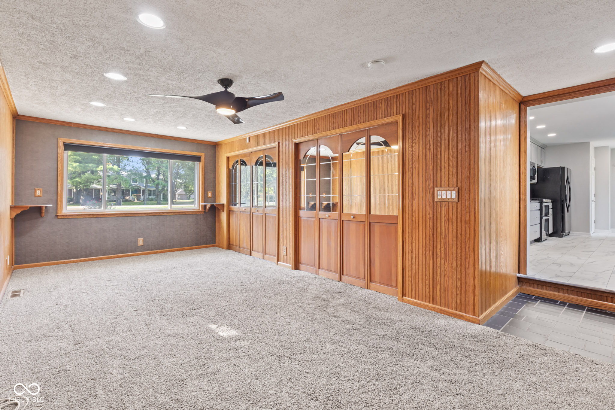 302 W Edgewood Avenue
