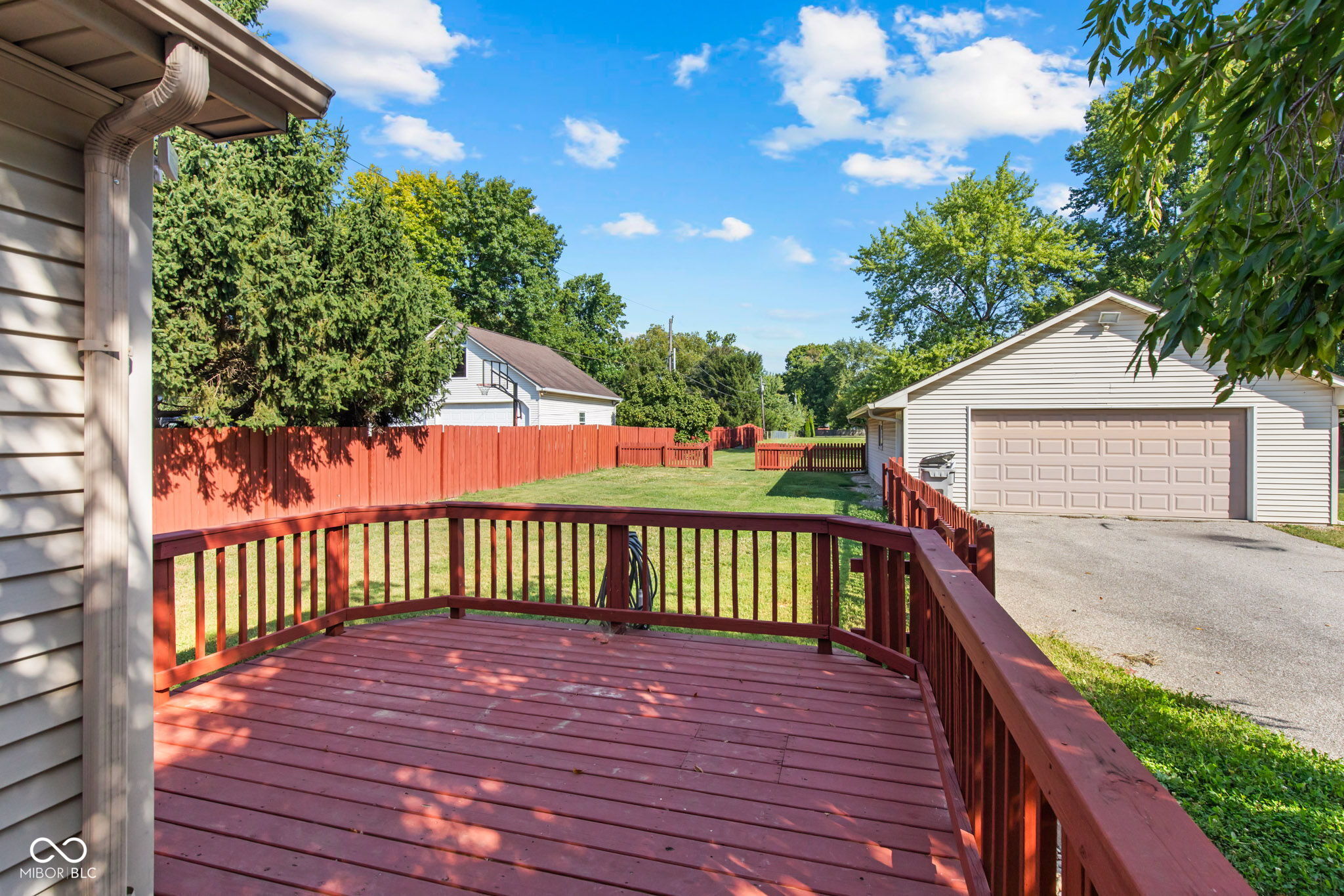 240 W Edgewood Avenue