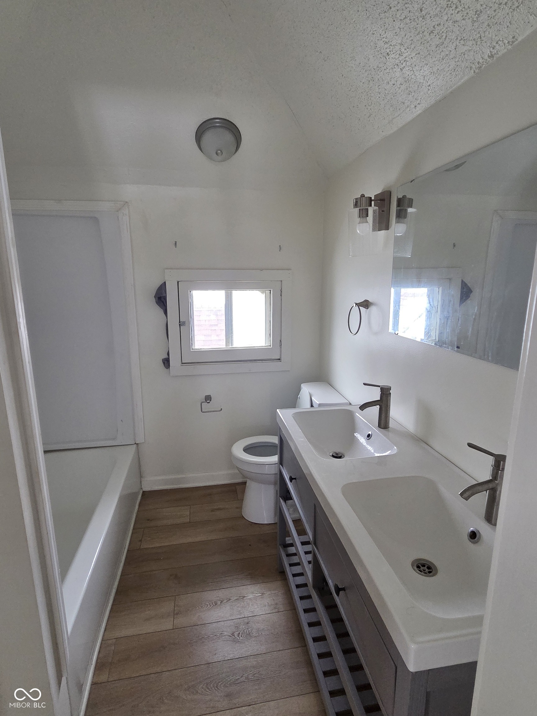 425 W 41st Street