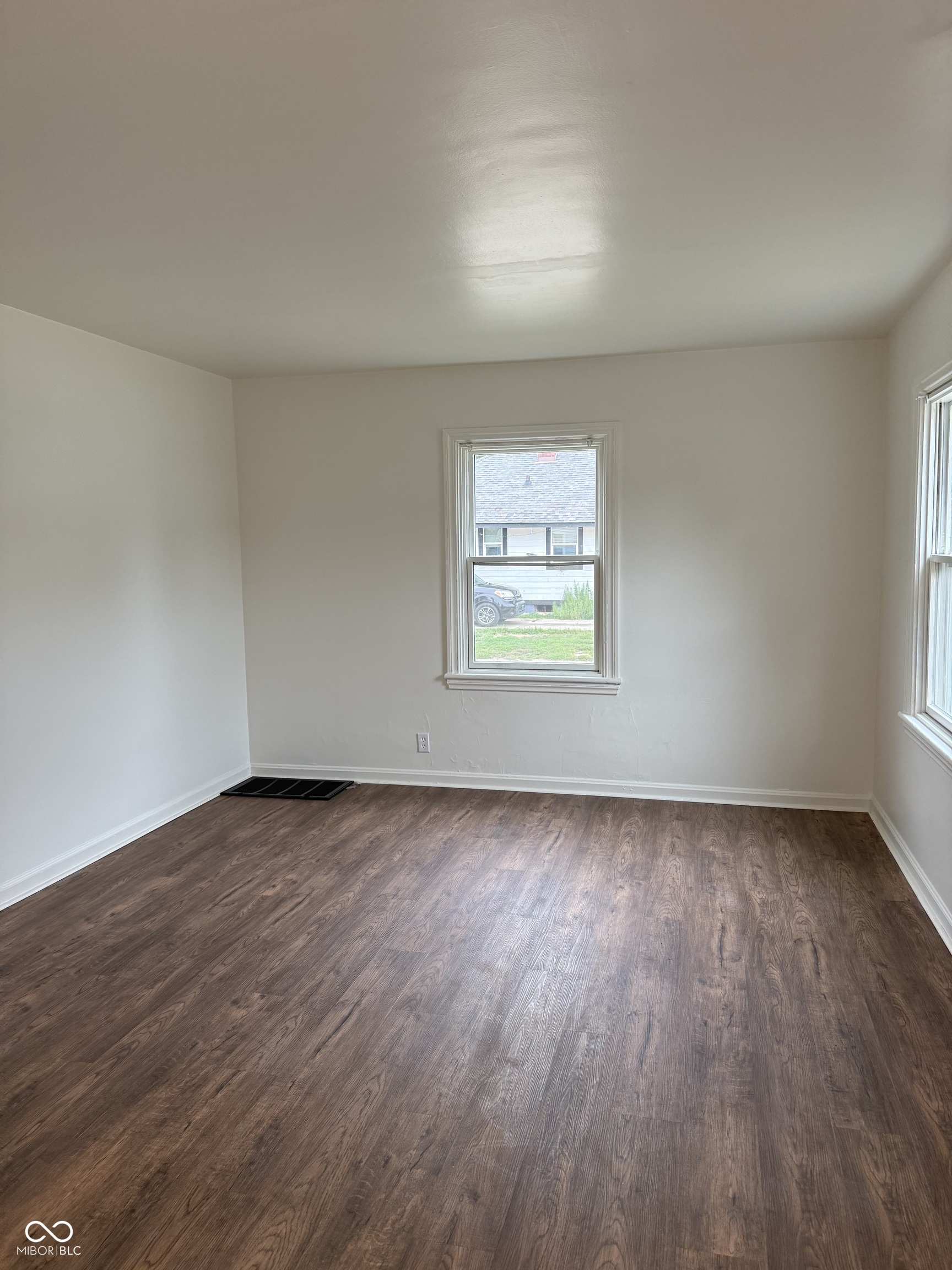 3458 Orchard Avenue
