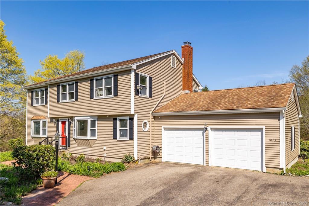 1004 Exeter Road