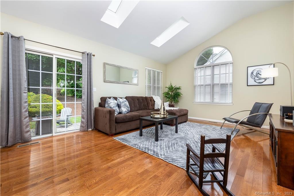 72 Magnolia Road