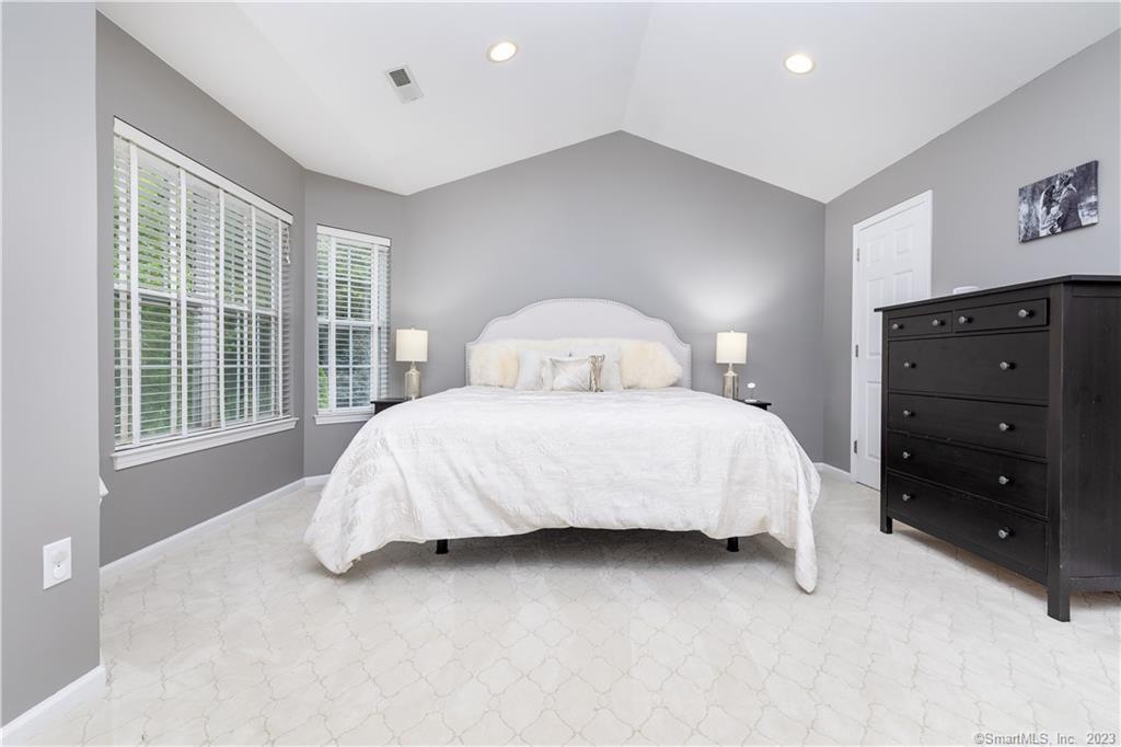 72 Magnolia Road