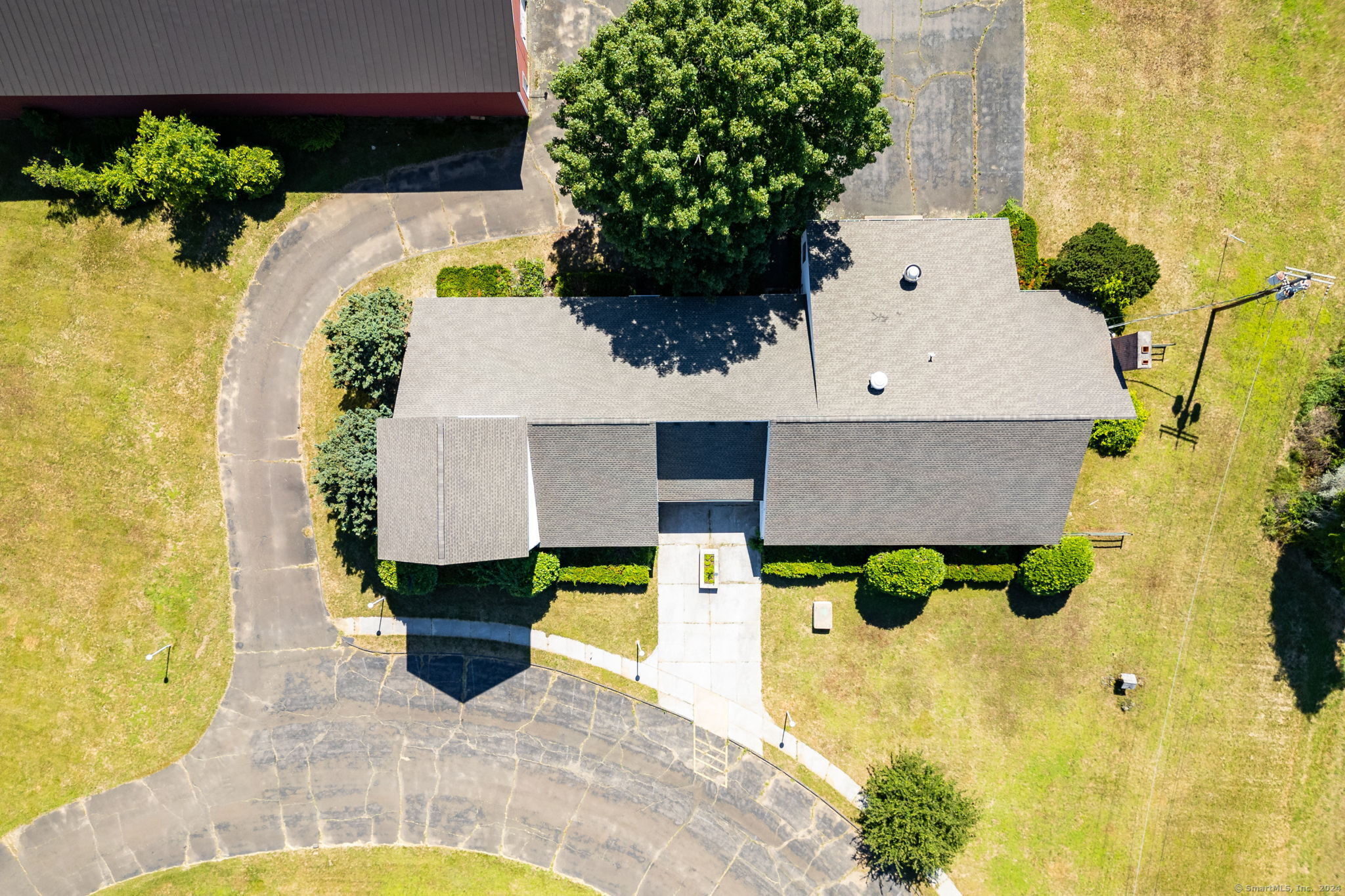 87 Simsbury Road
