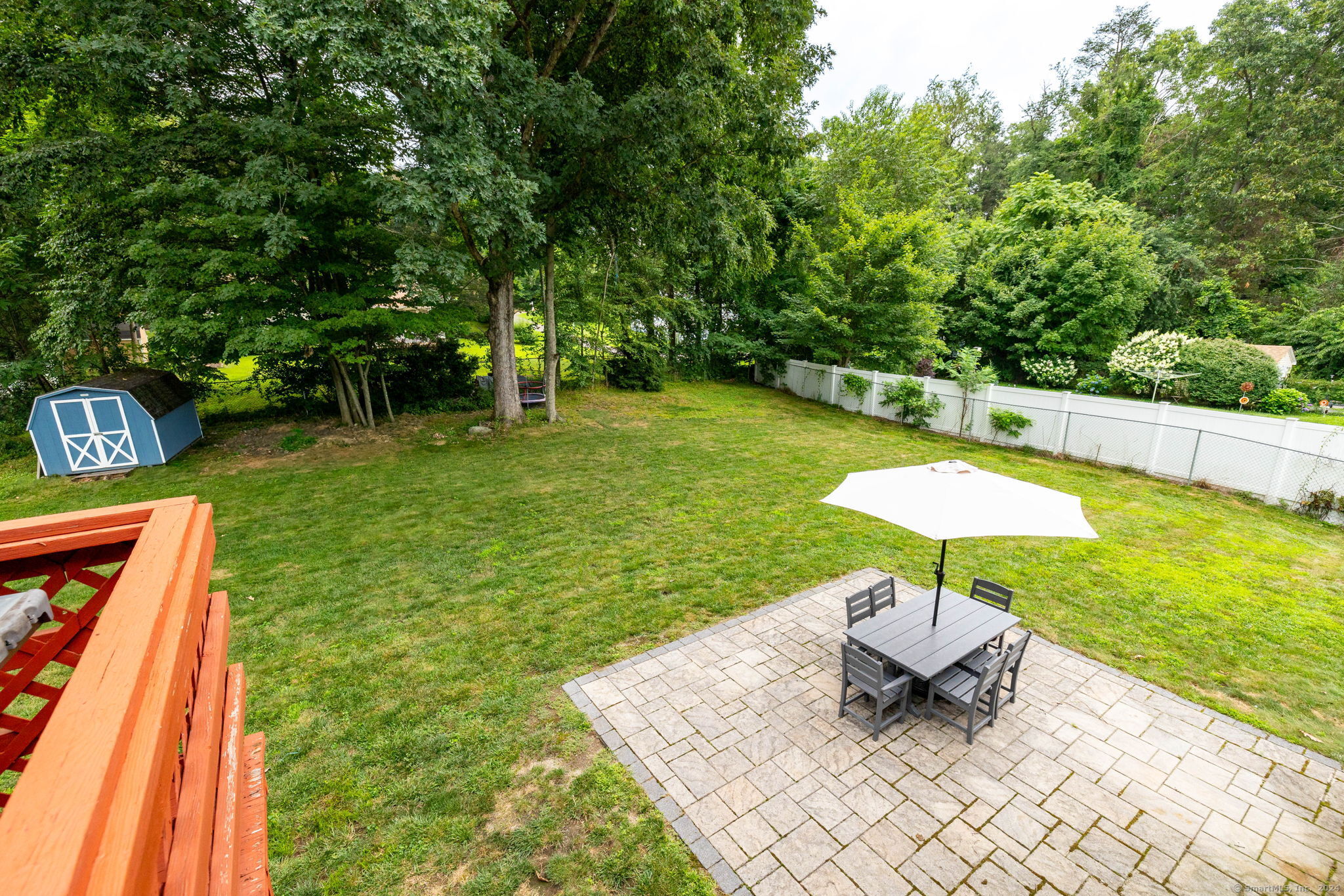 14 Wellwyn Drive