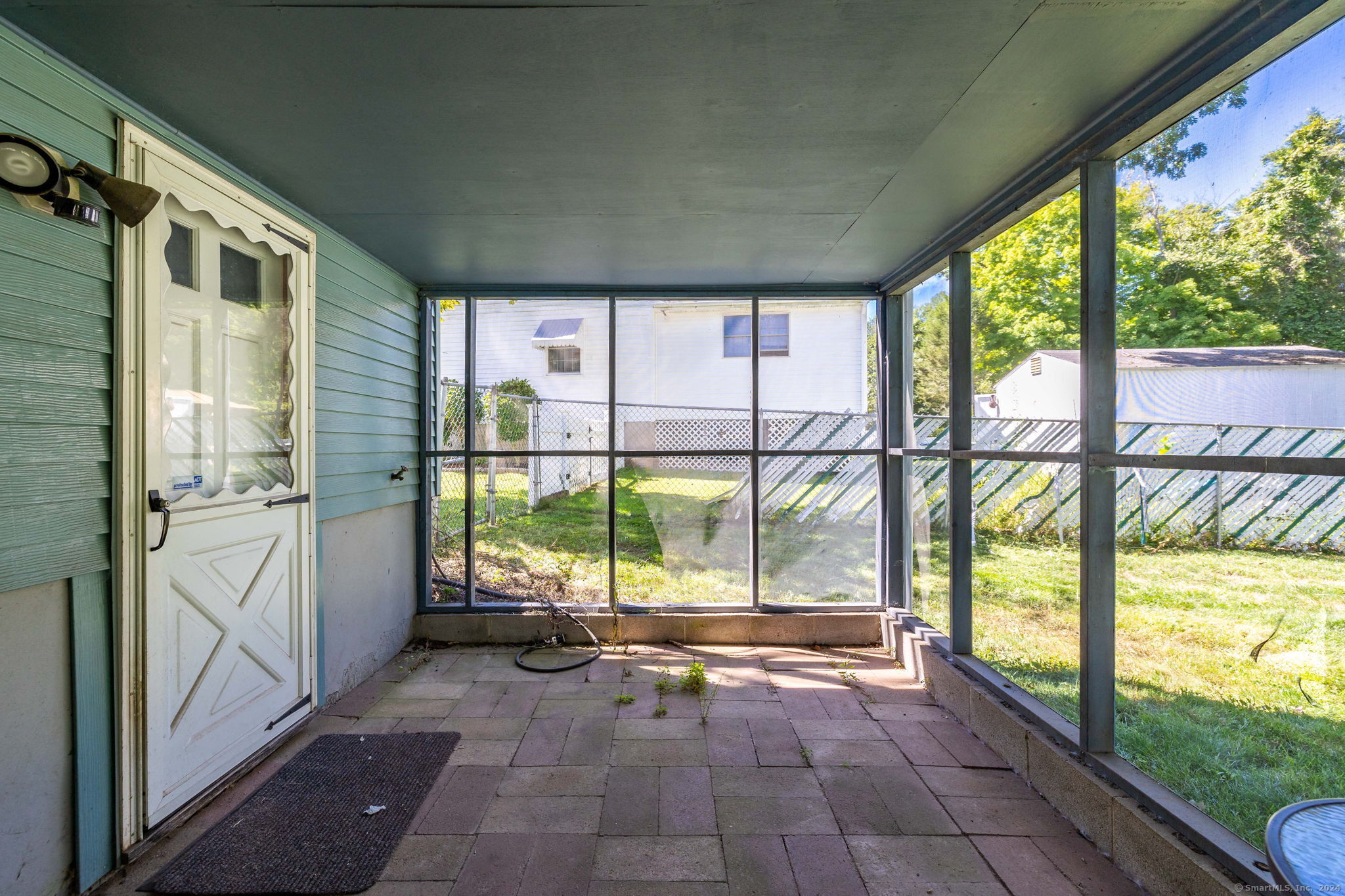 14 Wellwyn Drive