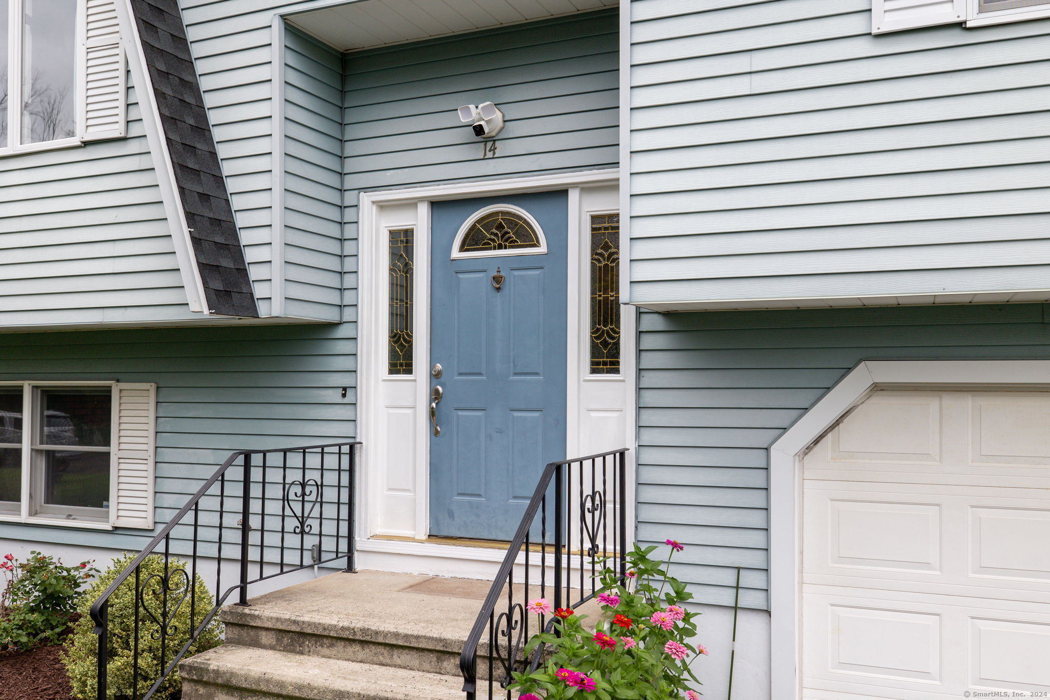 14 Wellwyn Drive