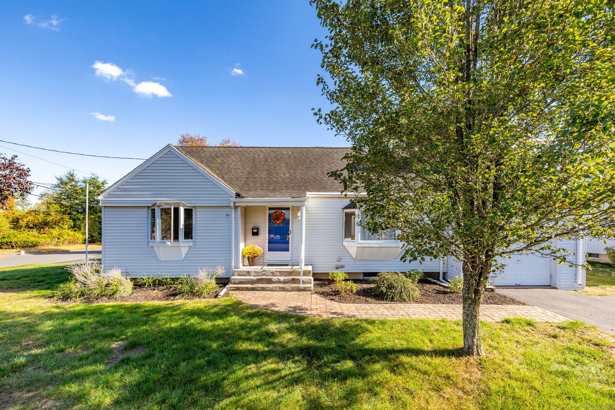 848 Forbes Street