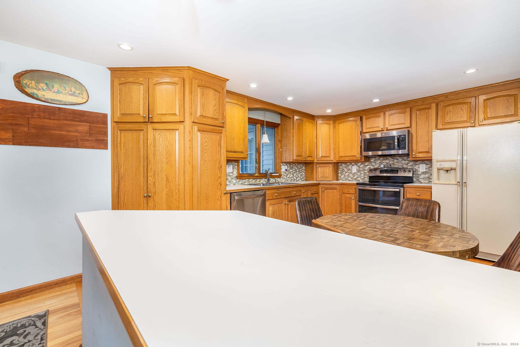 43 Eckert Road