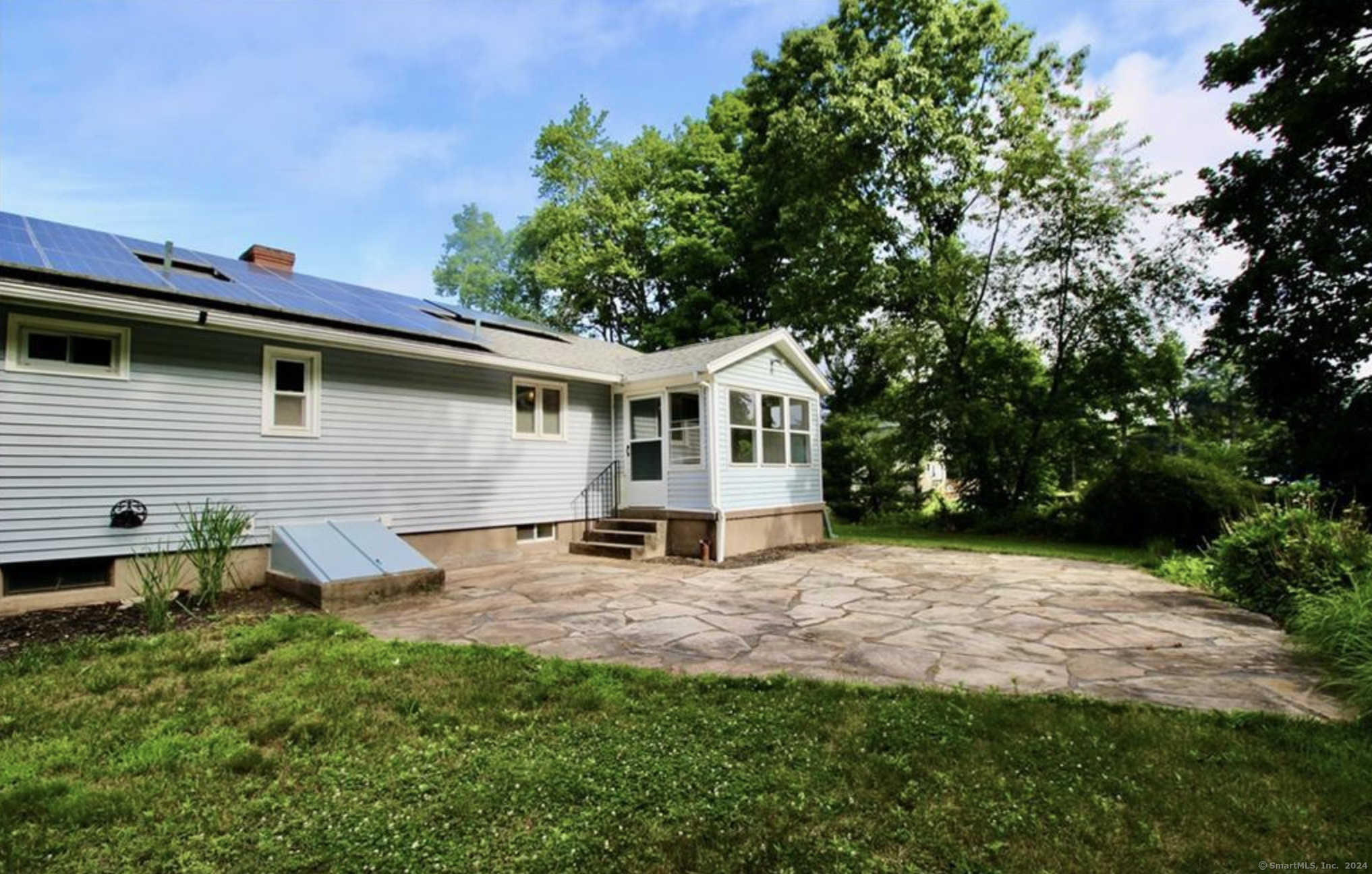 390 Nevers Road