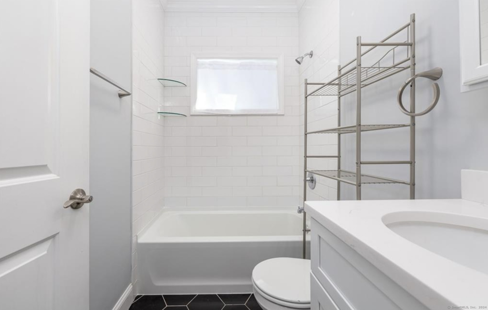 30 Bingham Street 2nd Floor