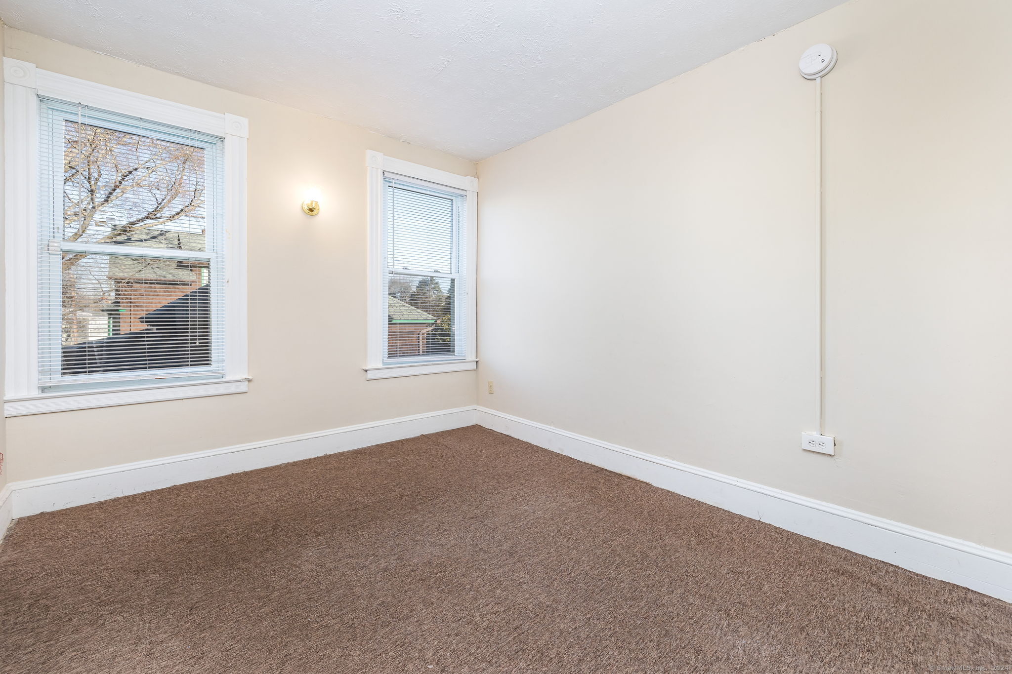 14 Munro Street