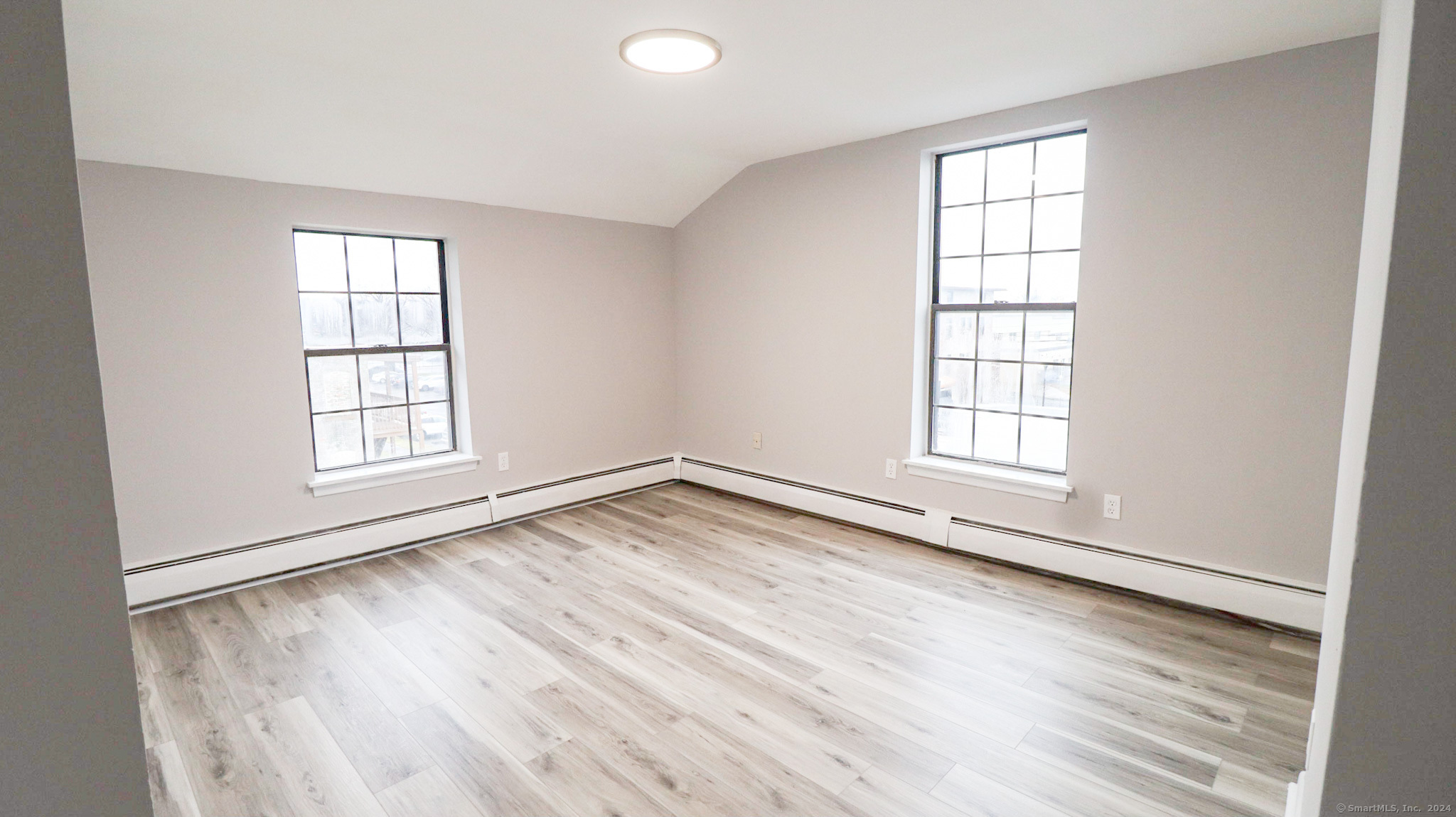 111 Huyshope Avenue 2E