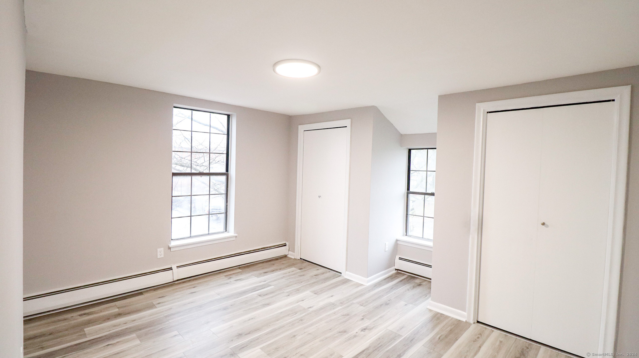 111 Huyshope Avenue 2E