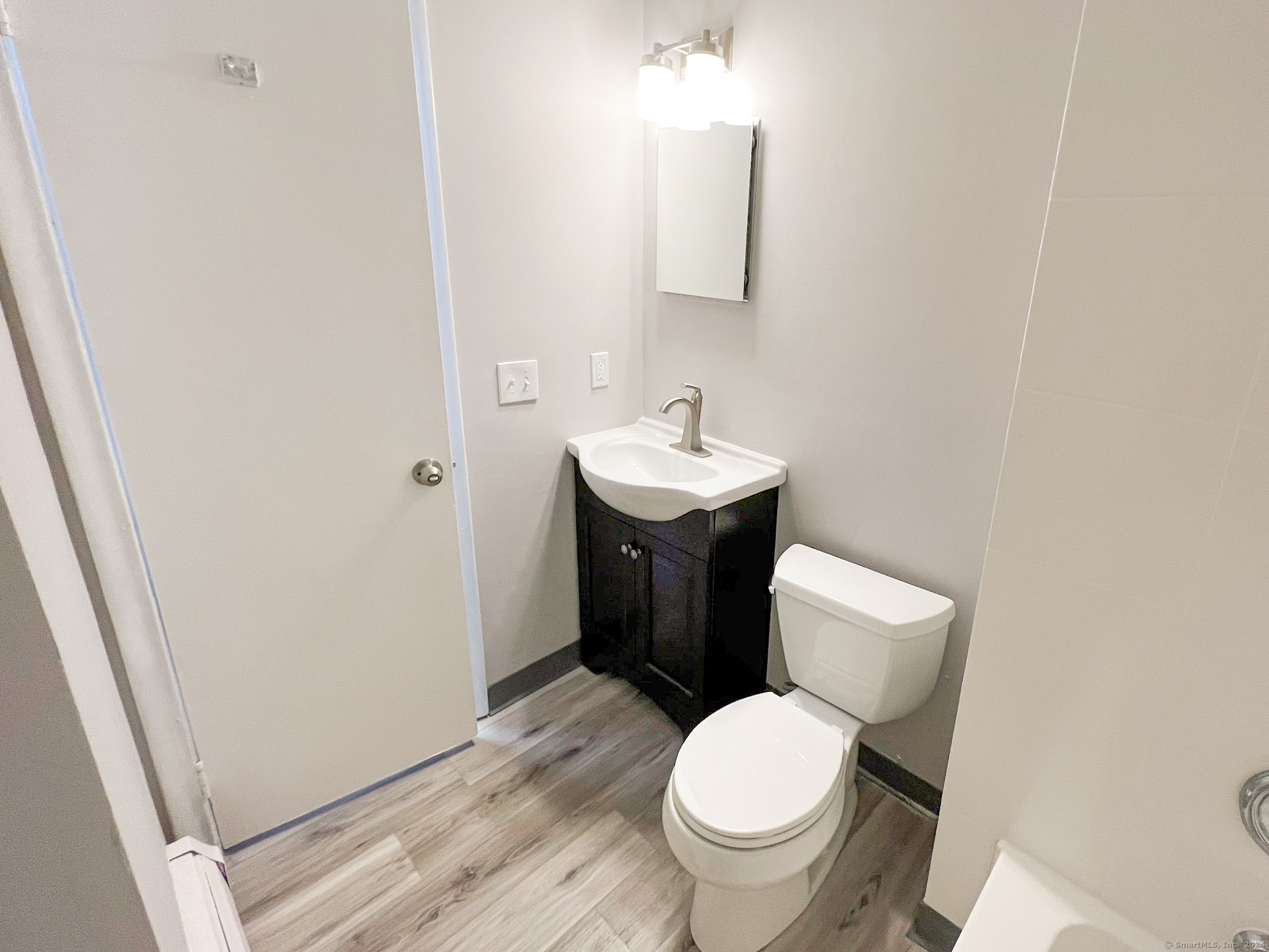 111 Huyshope Avenue 2E