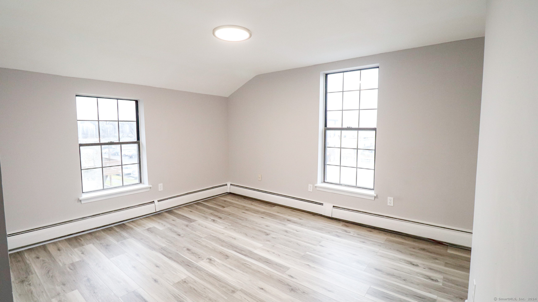 111 Huyshope Avenue 2E