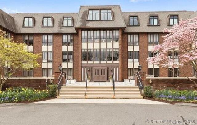 779 Prospect Avenue 10