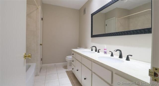 779 Prospect Avenue 10