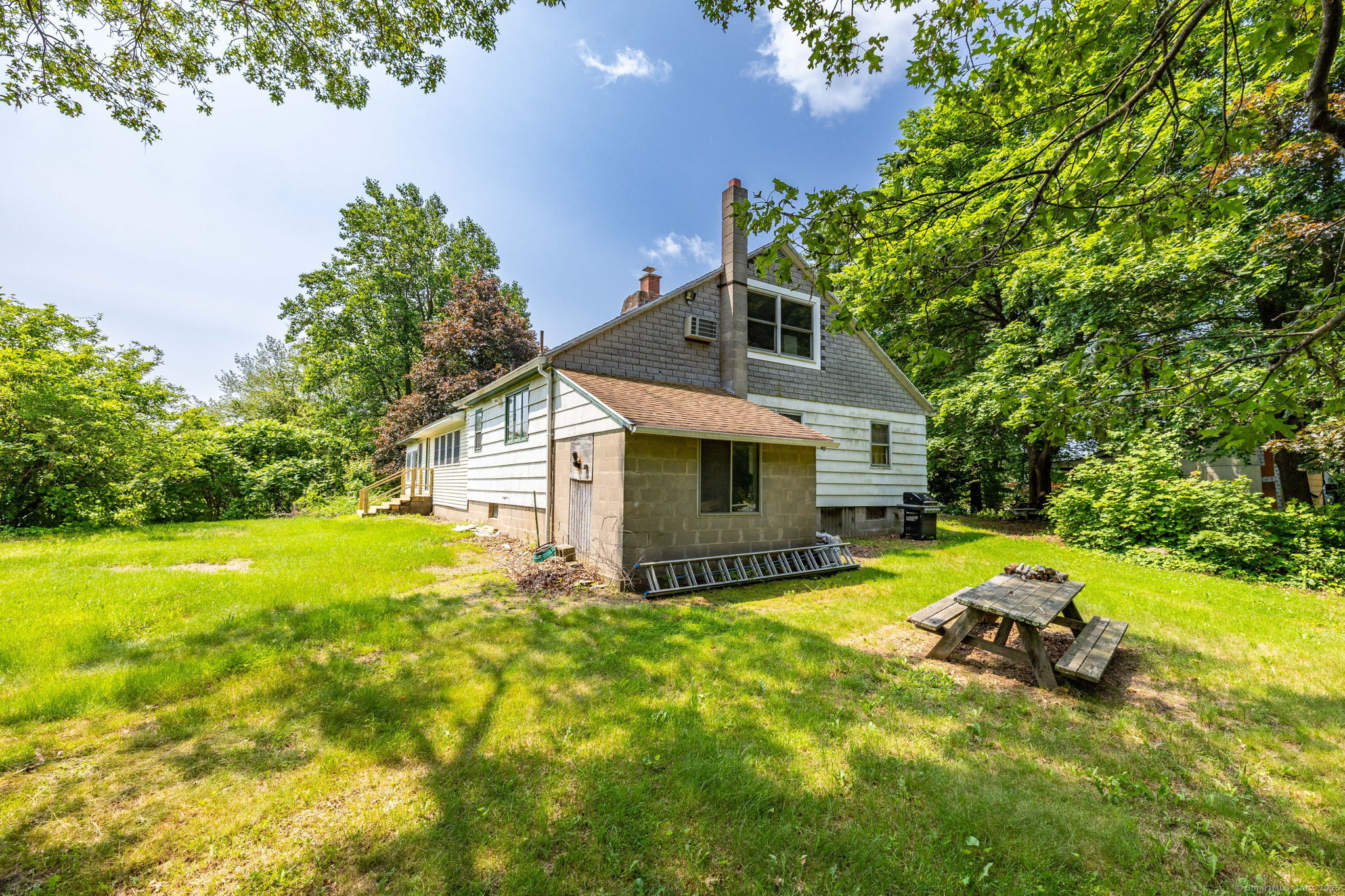 108 Fall Mountain Road