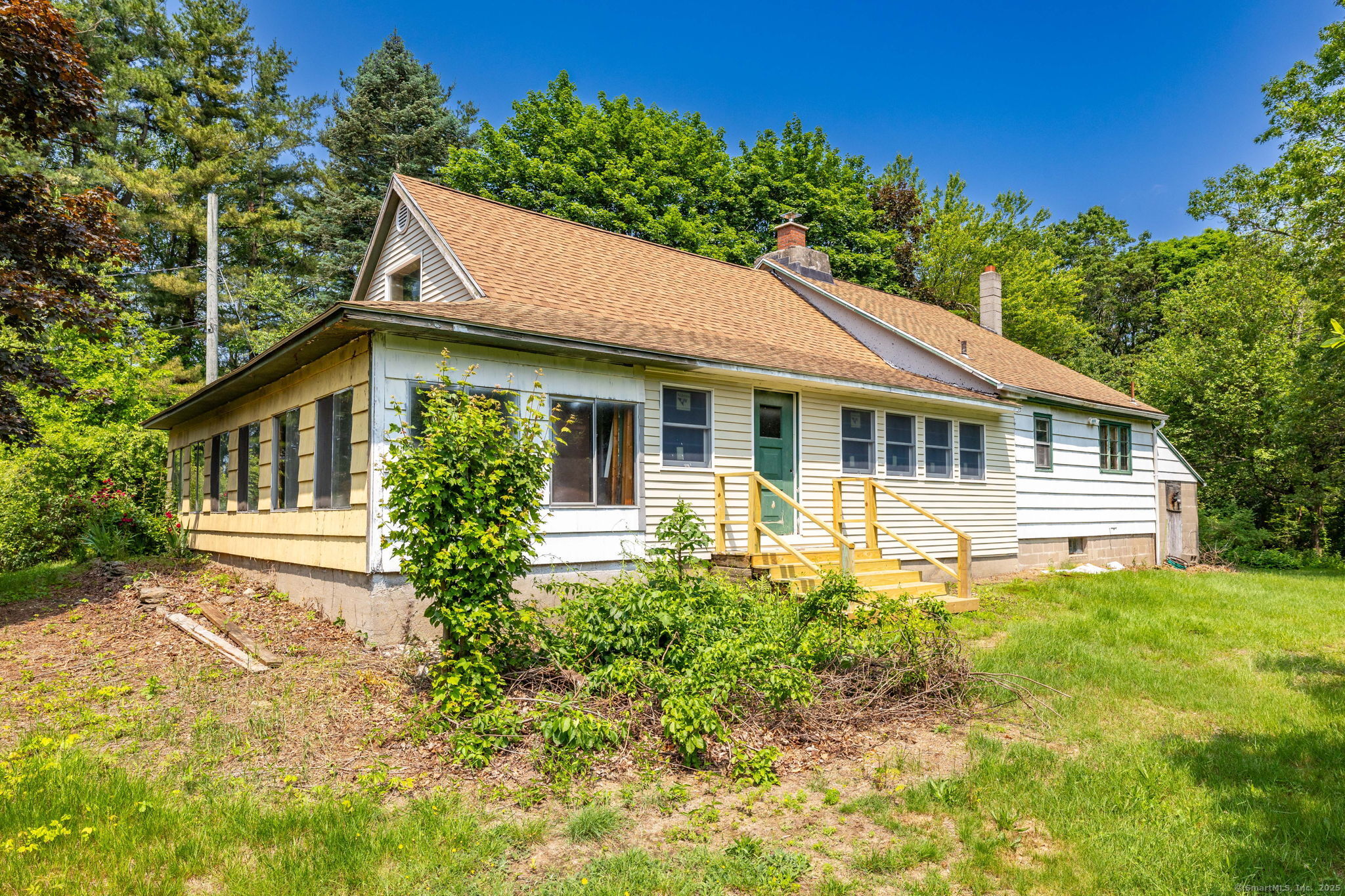 108 Fall Mountain Road
