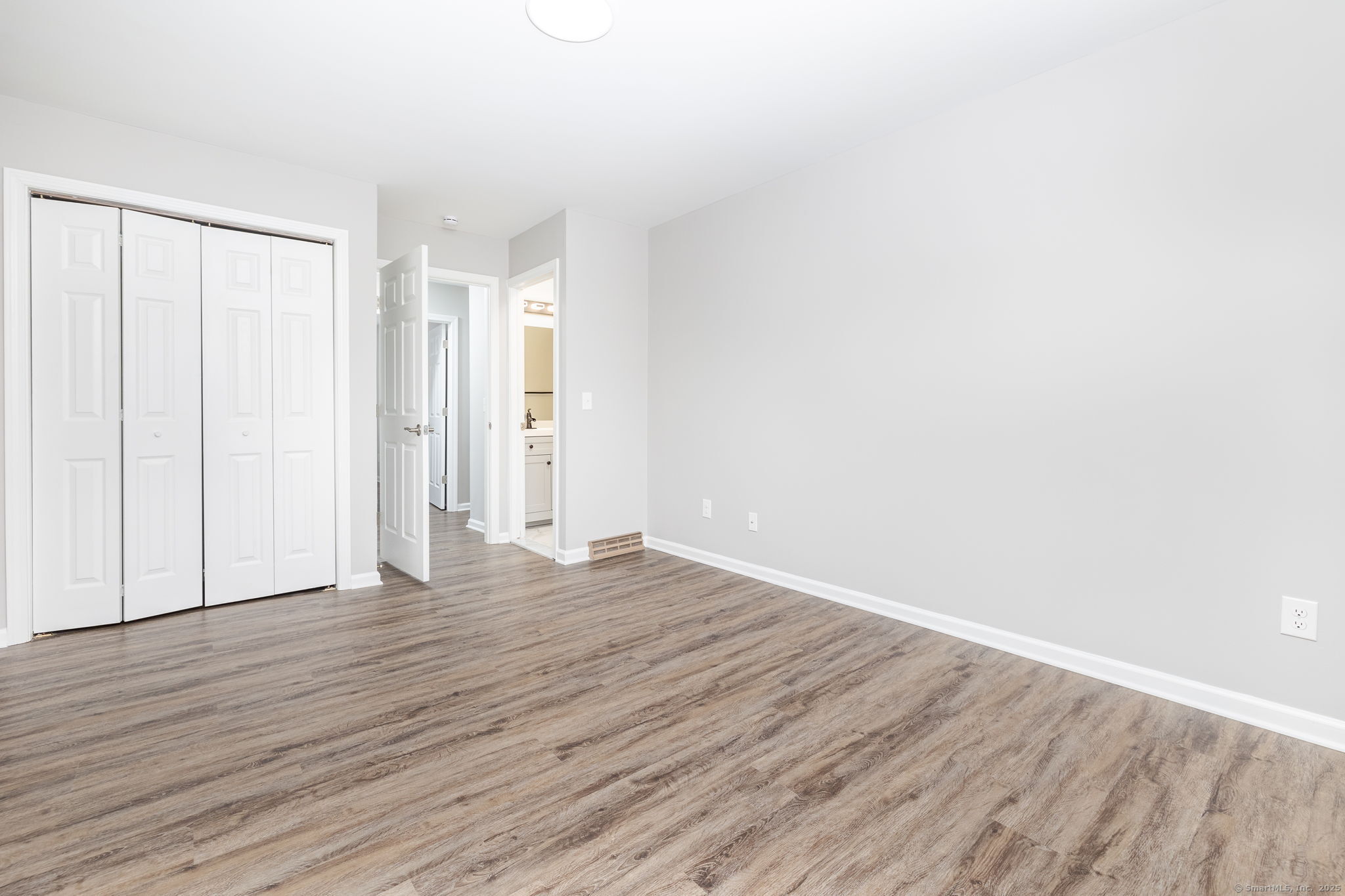 10 Jamie Lane APT A